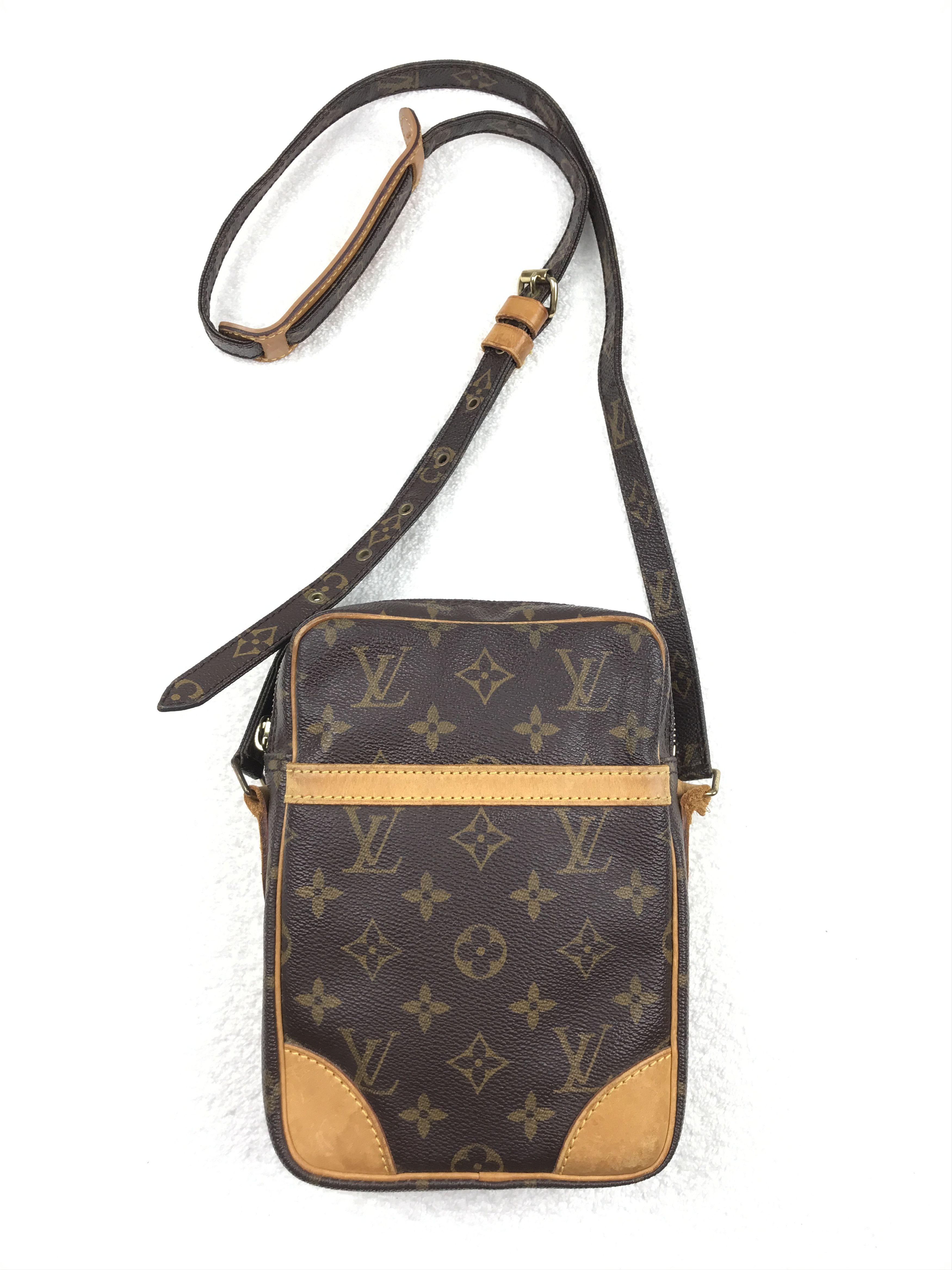 Louis Vuitton Vintage Louis Vuitton Danube Monogram Canvas Size ONE SIZE - 2 Thumbnail