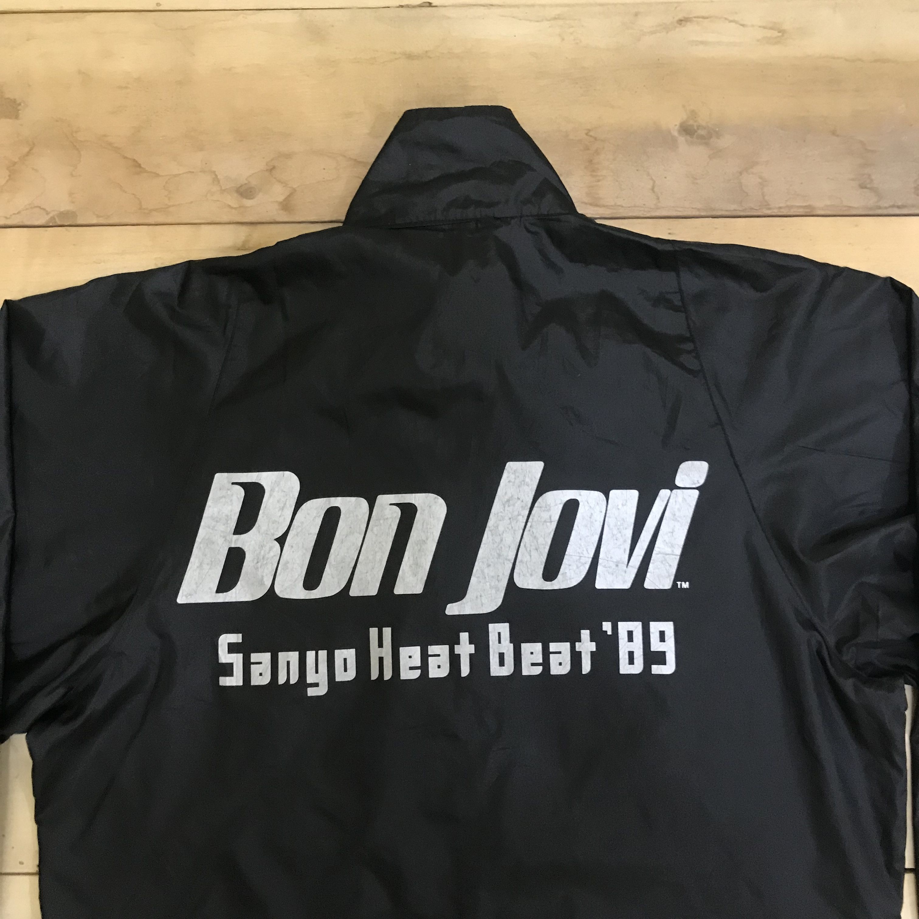 Band Tees × Vintage Z124 VTG BON JOVI SANYO HEAT BEAT 1989 TOUR WINDBREAKER Size US L / EU 52-54 / 3 - 2 Thumbnail