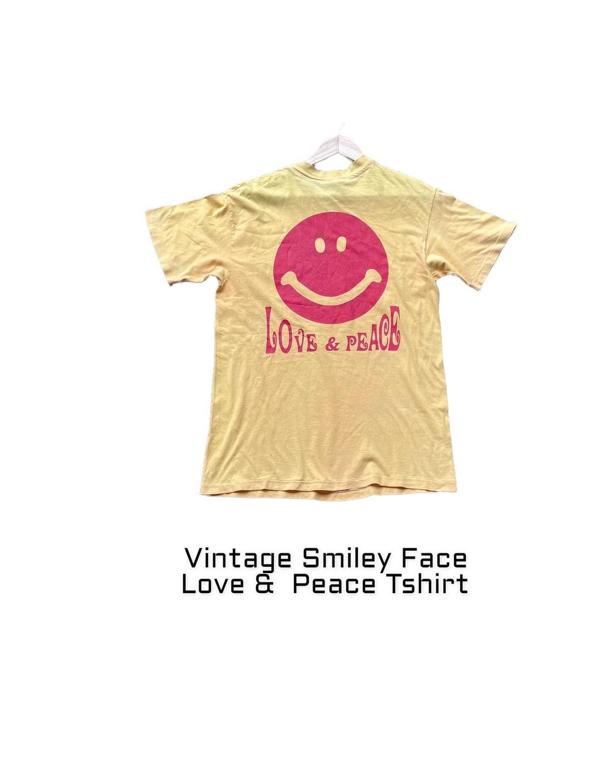 Hanes Vintage Smiley Face Love & Peace Tshirt Size US M / EU 48-50 / 2 - 1 Thumbnail