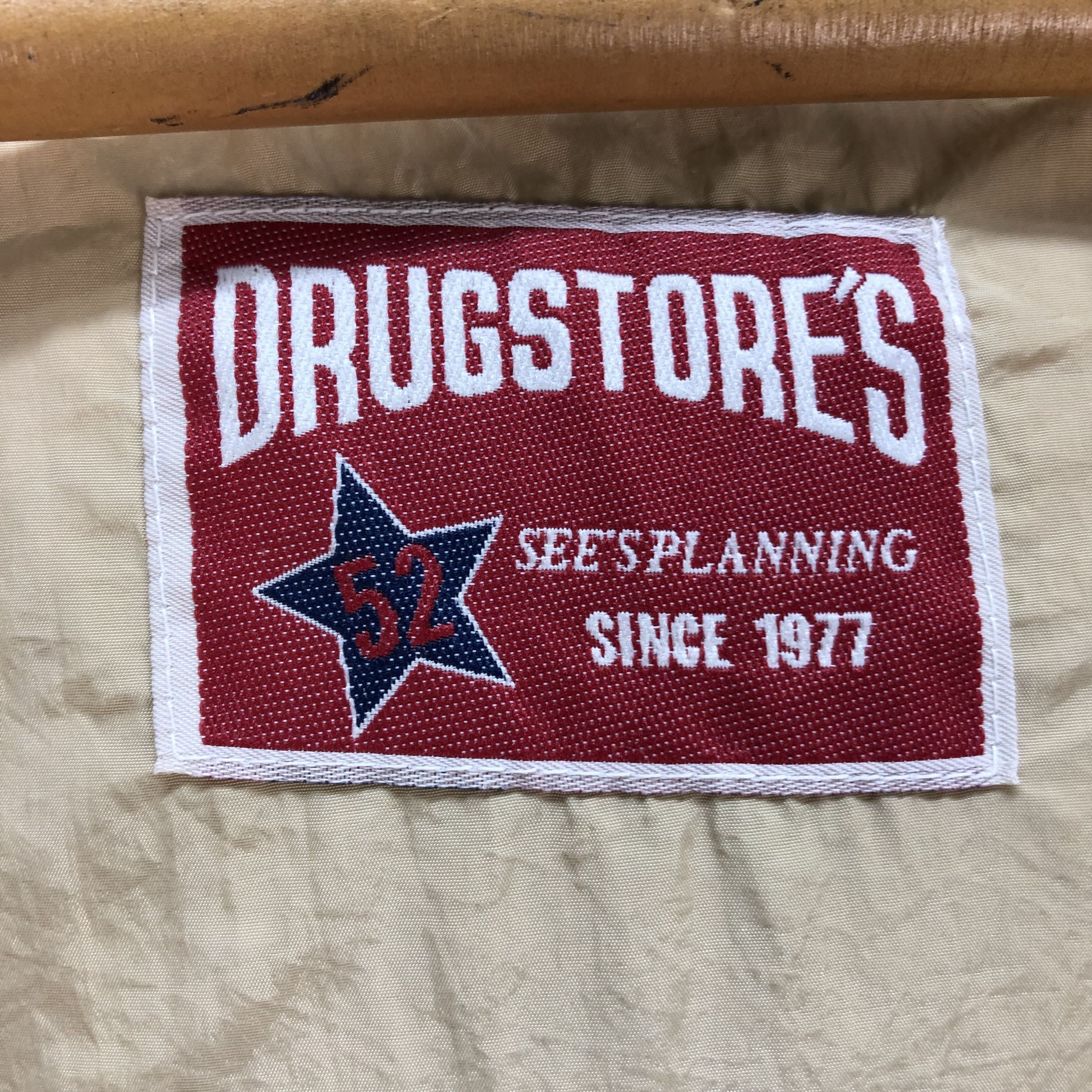 Vintage VINTAGE 90'S DRUG STORE'S PUFFER PARKA #6961-102 Size US L / EU 52-54 / 3 - 9 Thumbnail