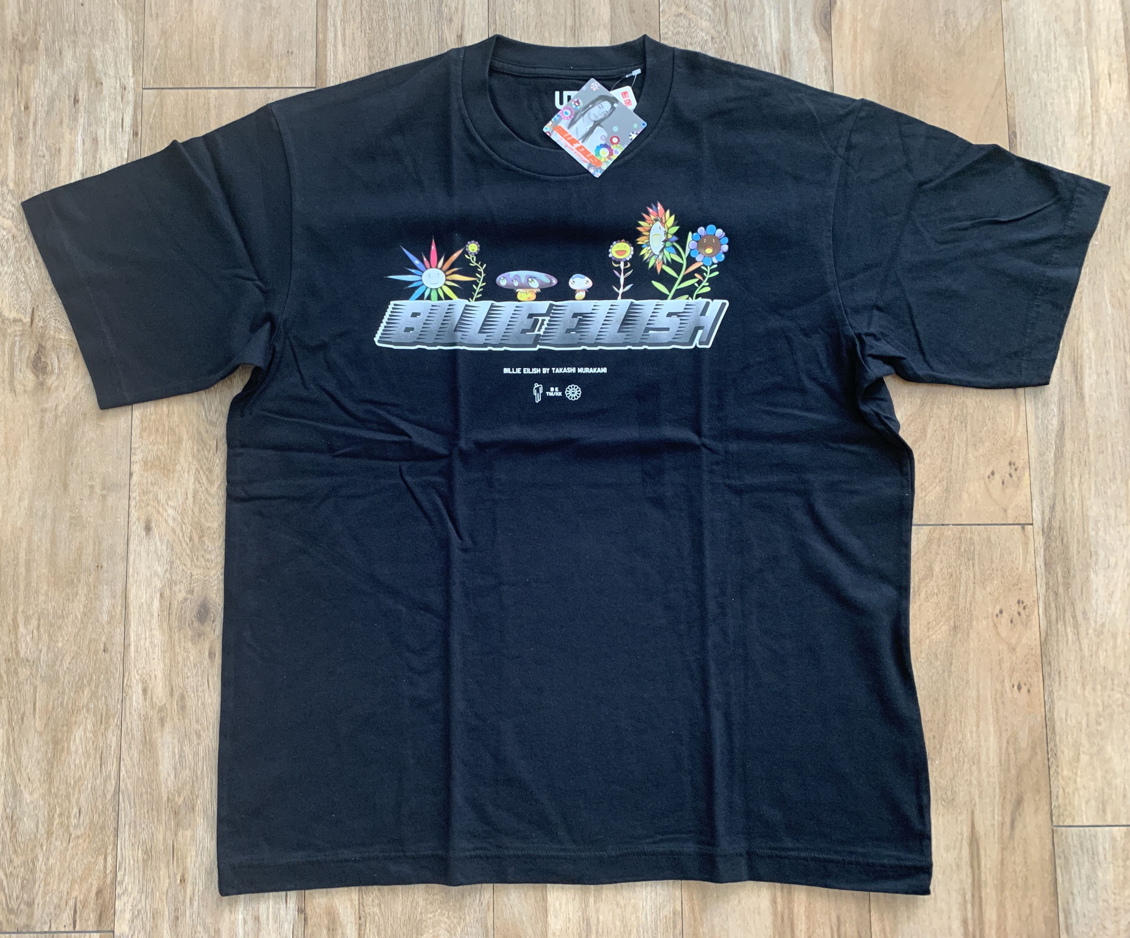 Billie Eilish Small S UNIQLO BILLIE EILISH TAKASHI MURAKAMI BLACK T-SHIRT Size US S / EU 44-46 / 1 - 1 Thumbnail