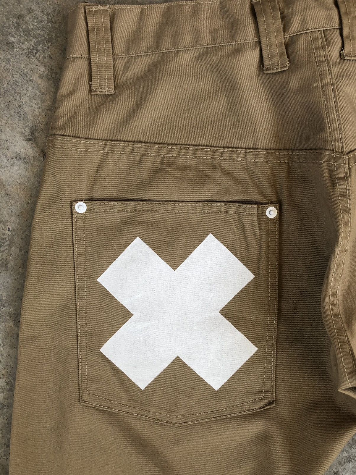 Japanese Brand One Piece X X Khaki Pants Size US 33 - 12 Thumbnail