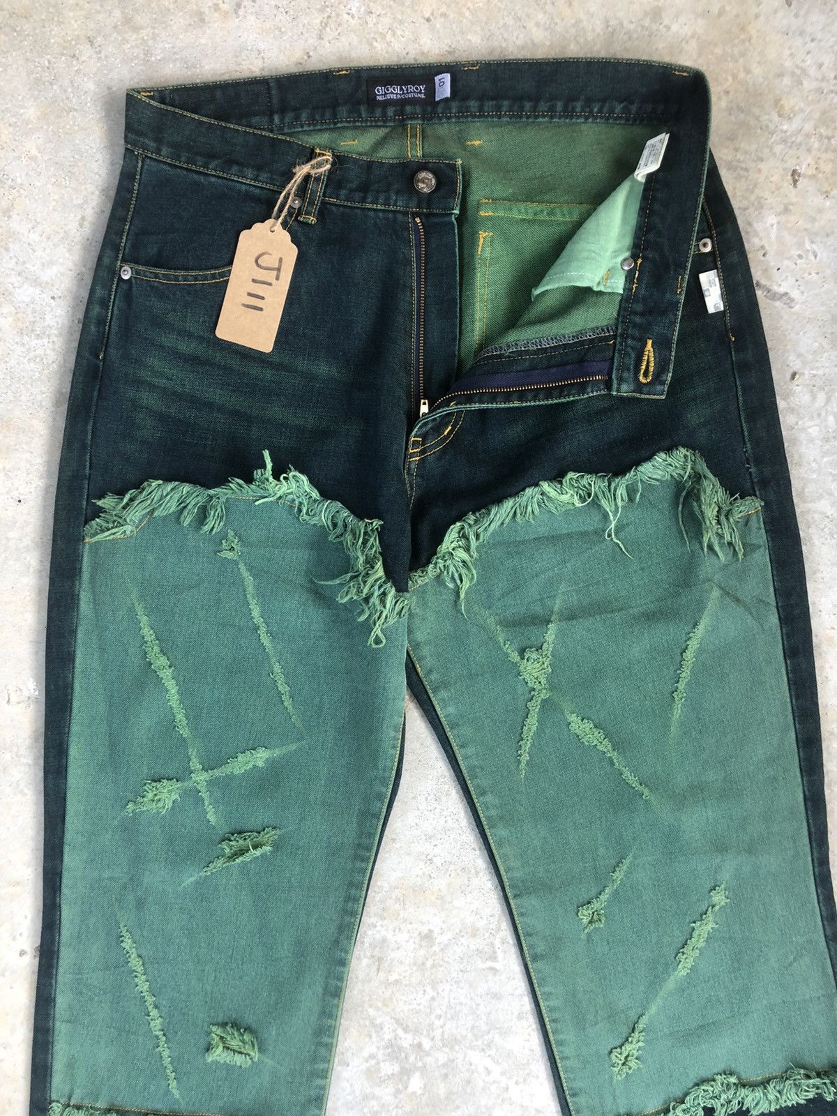 Japanese Brand Gigglyroy Patchwork jeans distressed denim Size US 33 - 3 Thumbnail