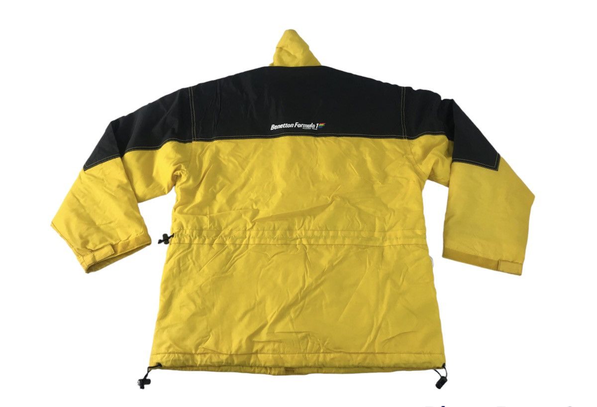 Benetton × Vintage Benetton Formula 1 Racing Team Padded Jacket K2286j Size US L / EU 52-54 / 3 - 10 Thumbnail