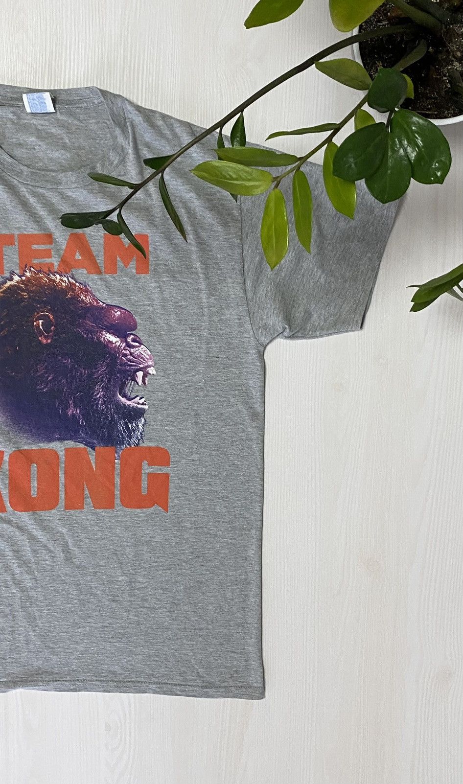 Vintage Vintage Godzilla VS Kong promo tee king Kong y2k t-shirt Size US M / EU 48-50 / 2 - 3 Thumbnail