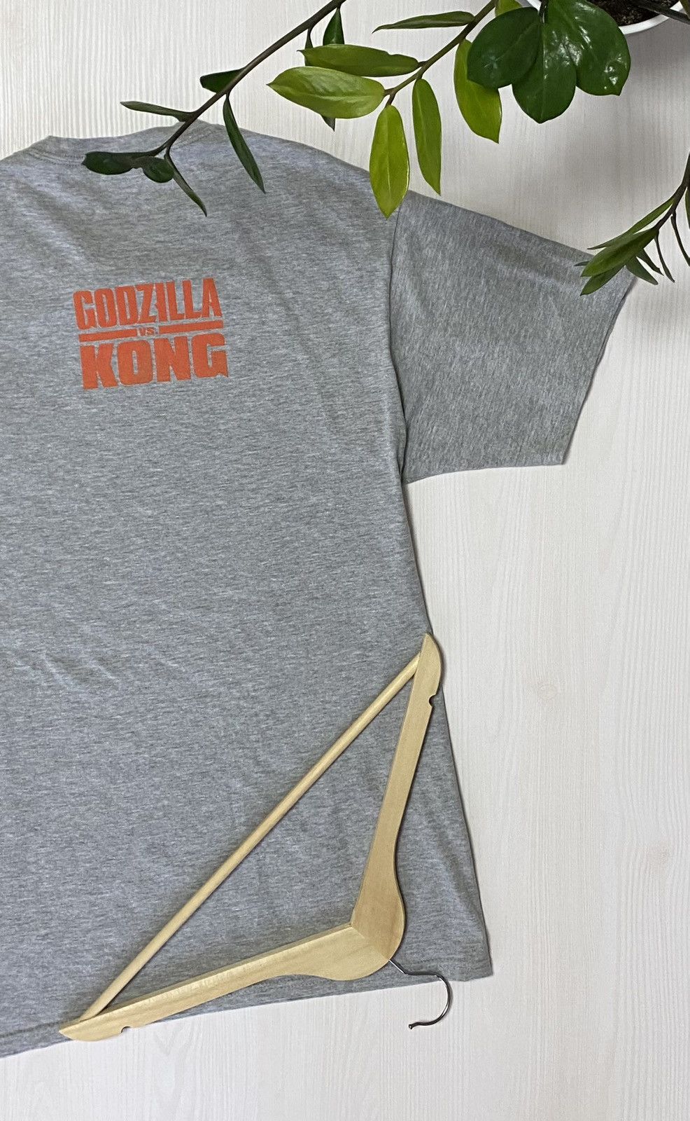 Vintage Vintage Godzilla VS Kong promo tee king Kong y2k t-shirt Size US M / EU 48-50 / 2 - 7 Thumbnail