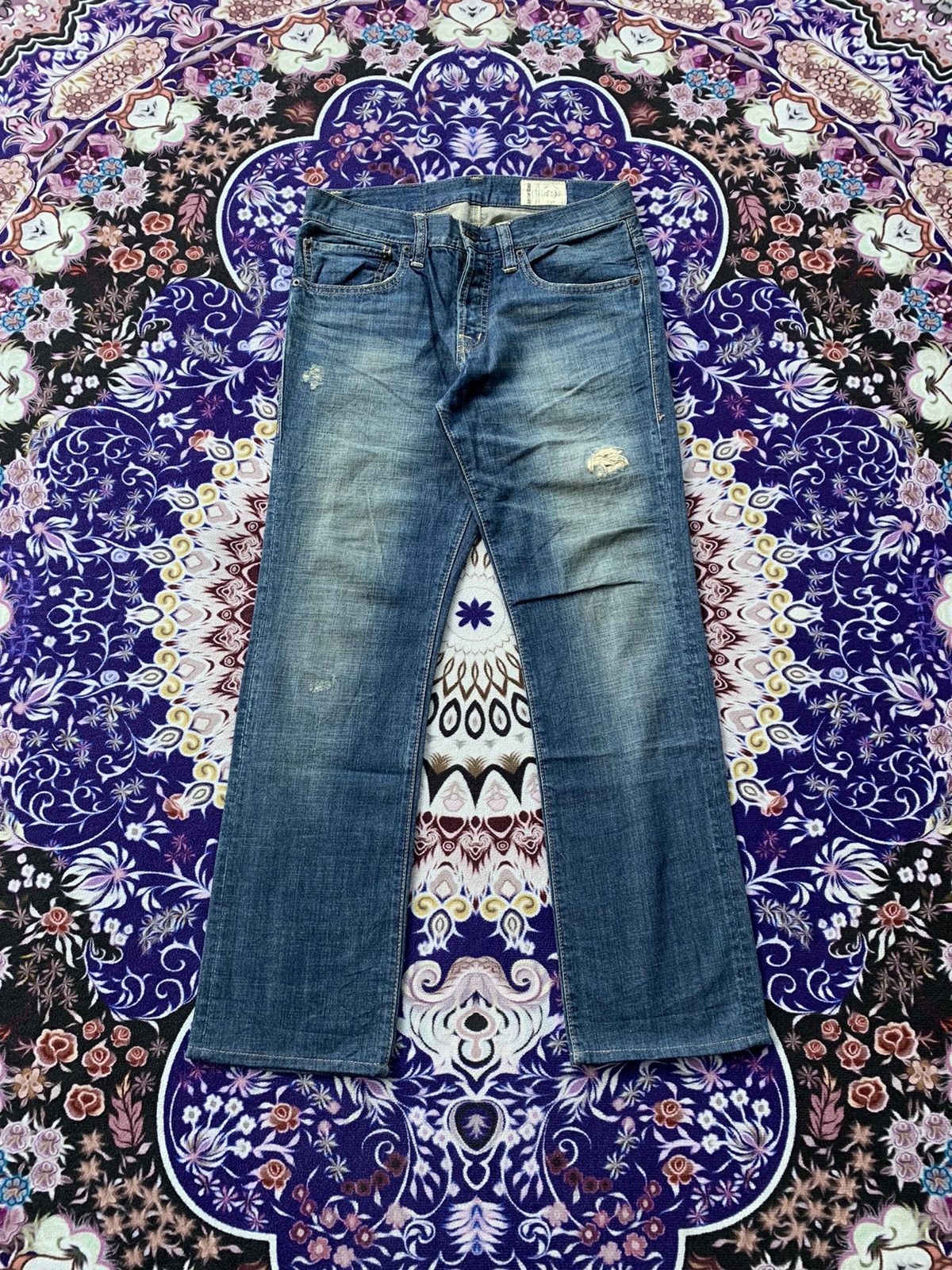 Japanese Brand Anchor Rieur Distressed Denim Size US 32 / EU 48 - 1 Thumbnail