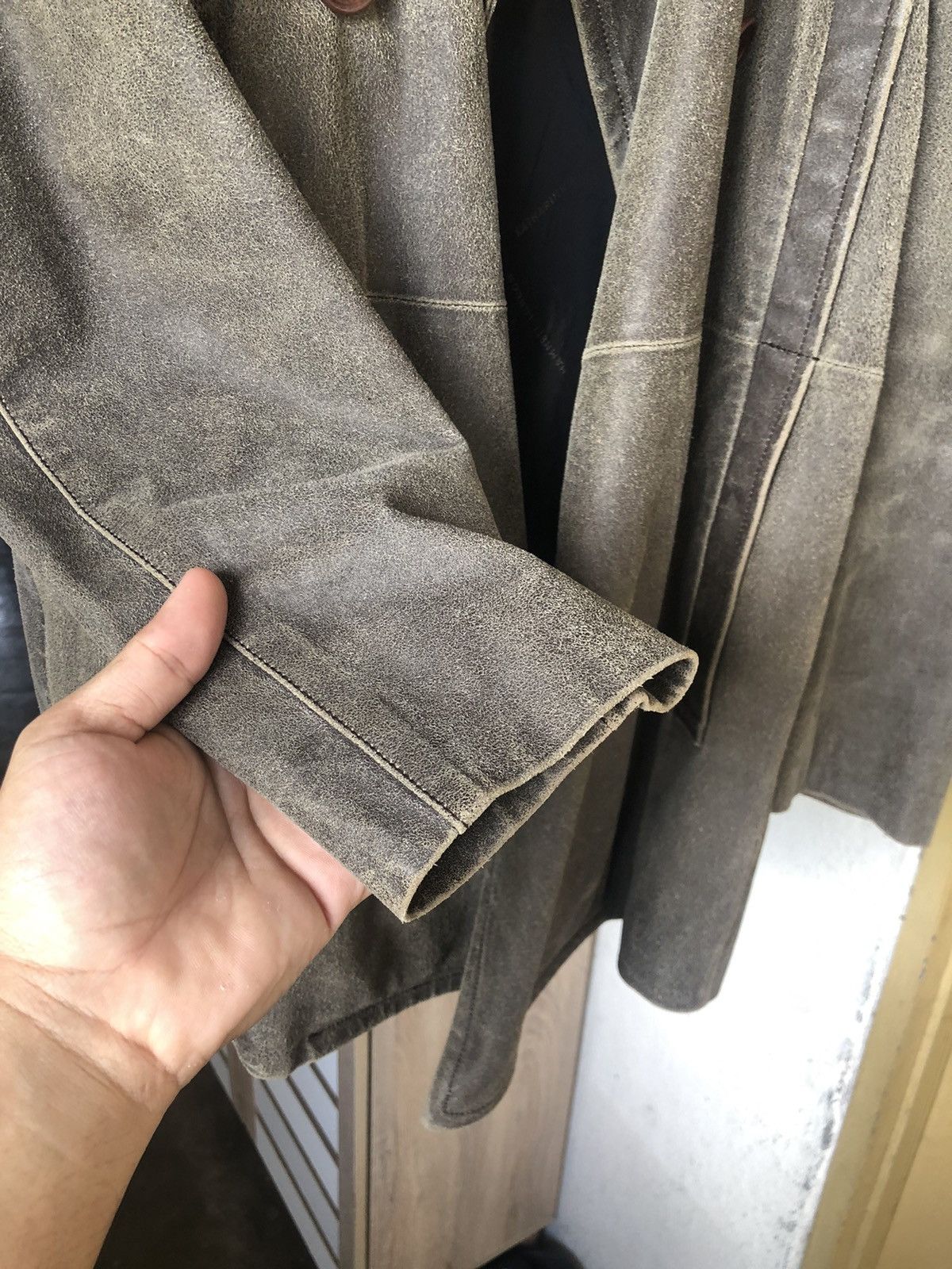 If Six Was Nine Vintage Katharine Hamnett London Distressed Leather Jacket Size US M / EU 48-50 / 2 - 11 Thumbnail