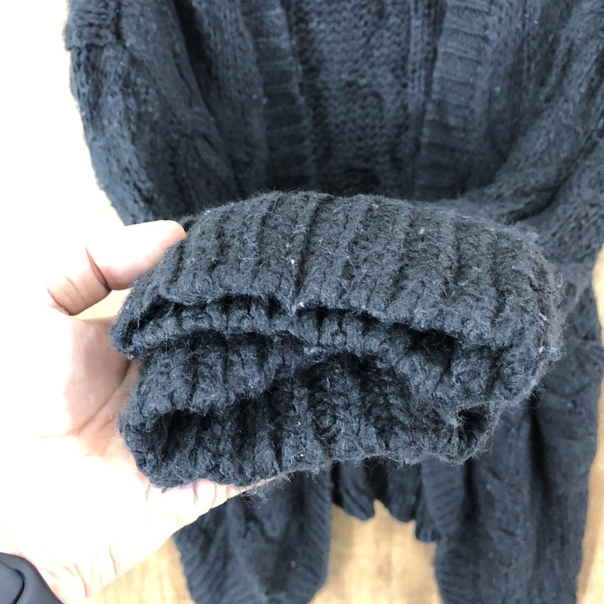 Aran Isles Knitwear Japan Gu Black Cardigan Knitwear #028 Size US XL / EU 56 / 4 - 4 Thumbnail