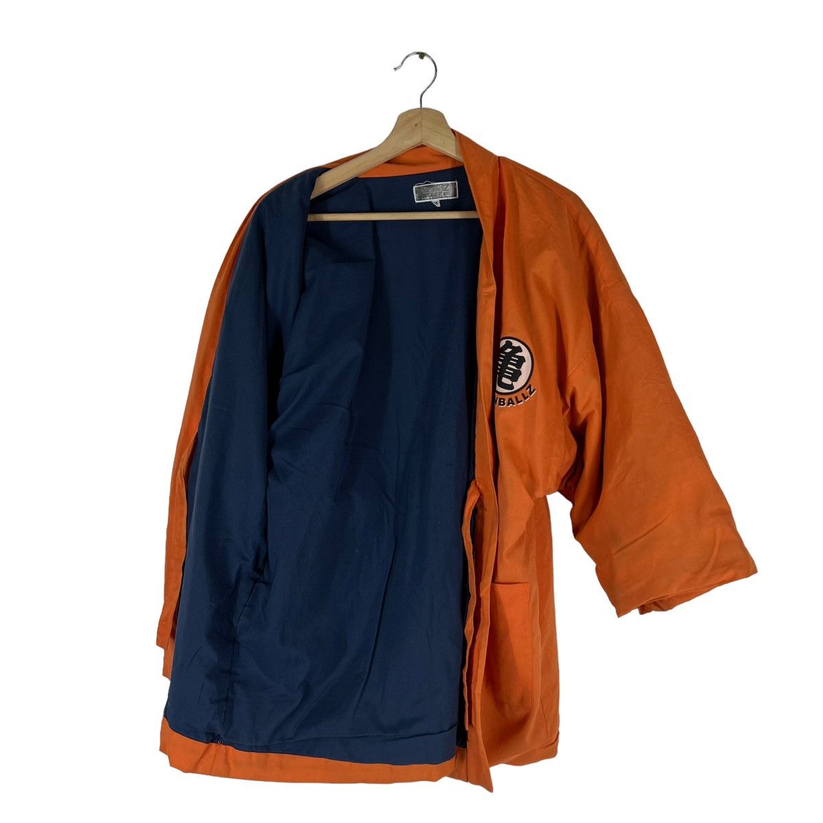 Cartoon Network VINTAGE DRAGONBALL KIMONO JAPAN BIG LOGO Size US M / EU 48-50 / 2 - 8 Thumbnail