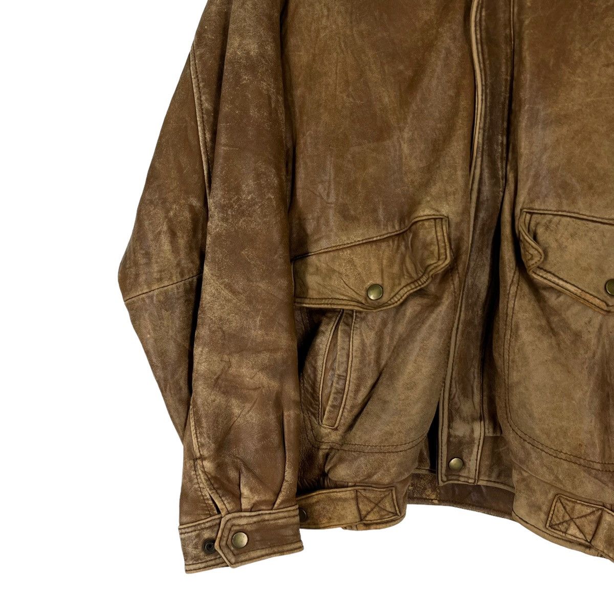 Japanese Brand VINTAGE BOMBER LEATHER JACKET ALL THE WAY BUZZRICKSON DESIGN Size US L / EU 52-54 / 3 - 6 Thumbnail
