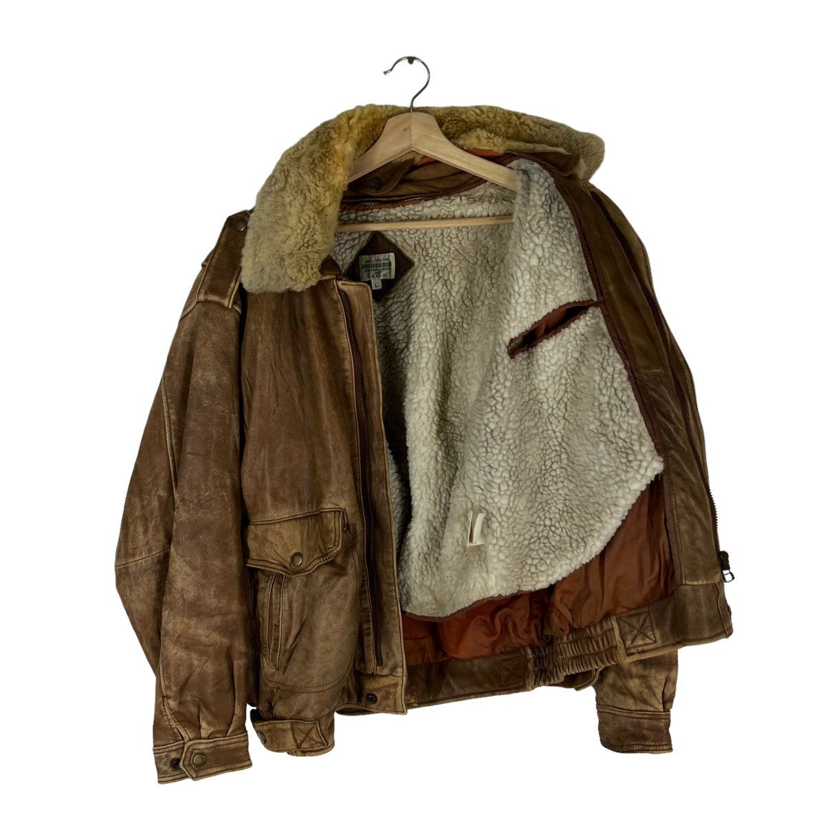 Japanese Brand VINTAGE BOMBER LEATHER JACKET ALL THE WAY BUZZRICKSON DESIGN Size US L / EU 52-54 / 3 - 10 Thumbnail