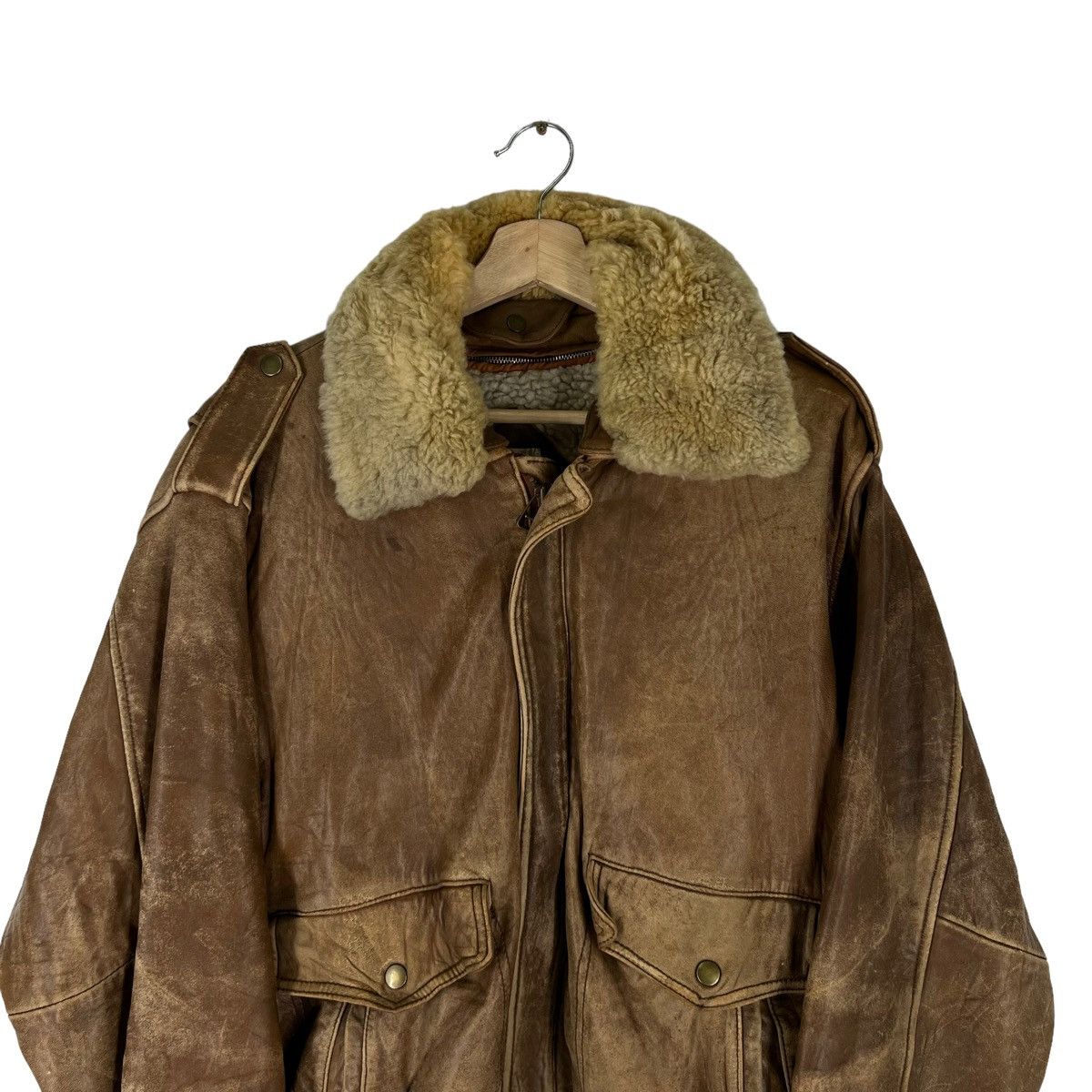Japanese Brand VINTAGE BOMBER LEATHER JACKET ALL THE WAY BUZZRICKSON DESIGN Size US L / EU 52-54 / 3 - 4 Thumbnail