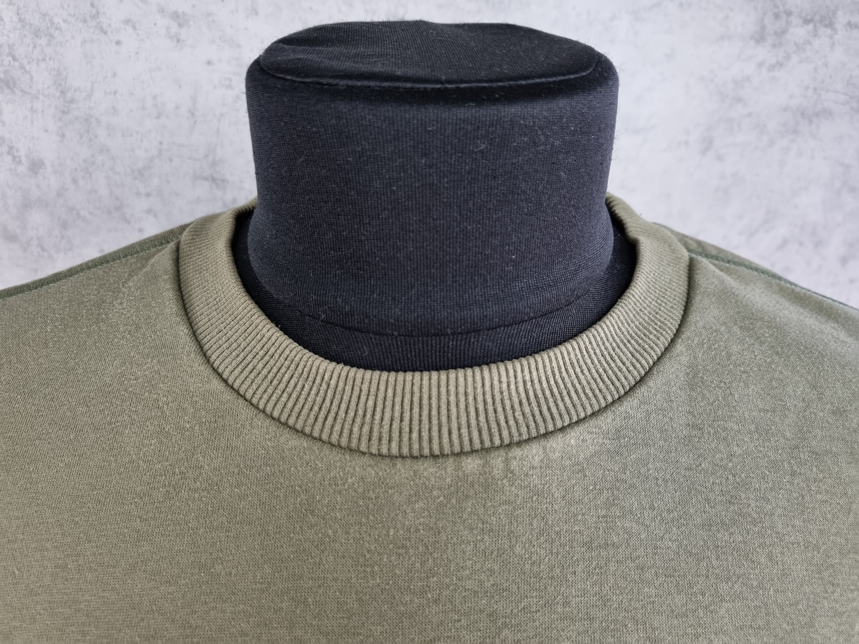 Nike × Vintage Rare Size NIKE Big Logo Crewneck Sweatshirt Earth Tones Size US XL / EU 56 / 4 - 12 Thumbnail