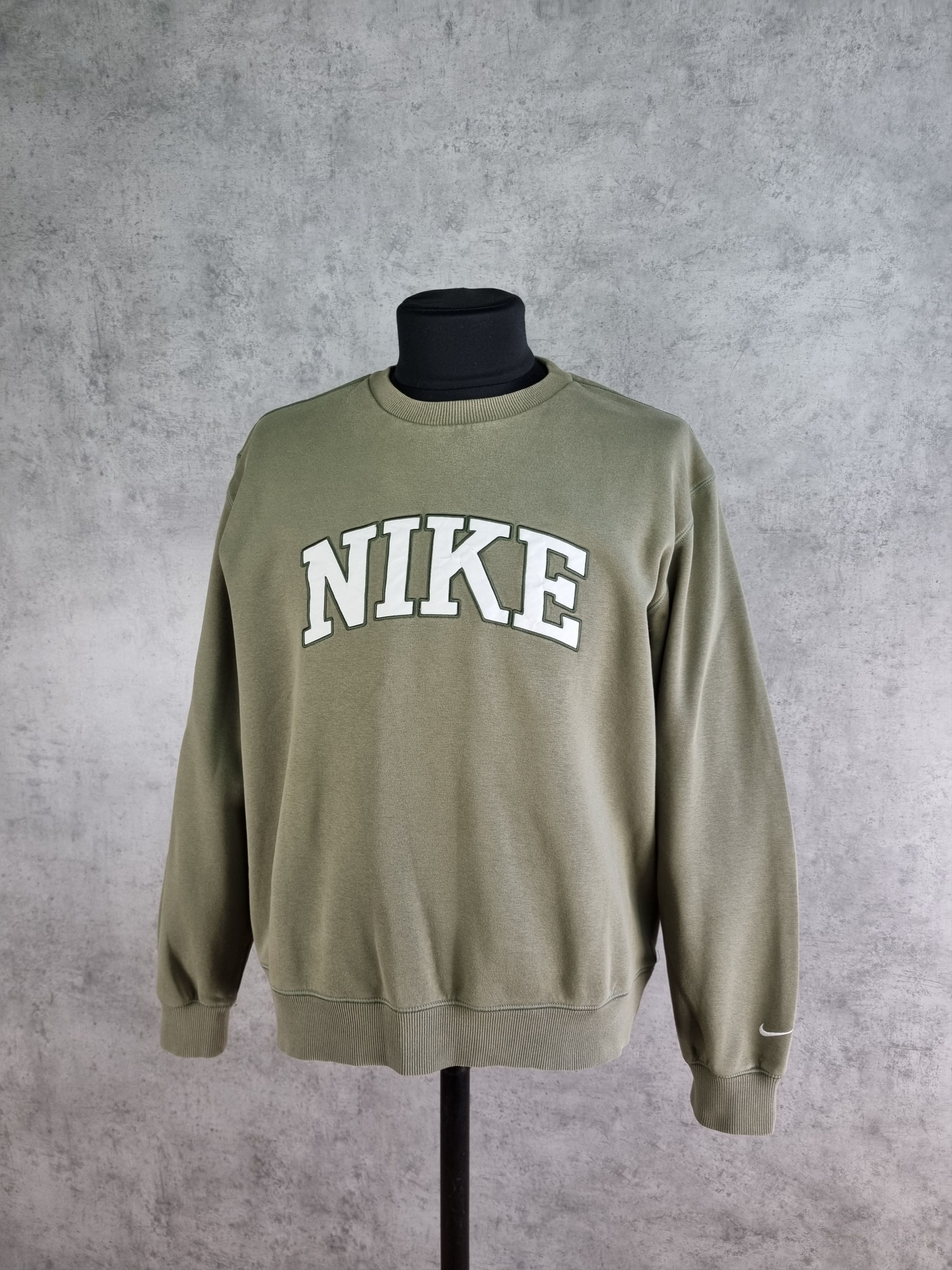 Nike × Vintage Rare Size NIKE Big Logo Crewneck Sweatshirt Earth Tones Size US XL / EU 56 / 4 - 17 Thumbnail