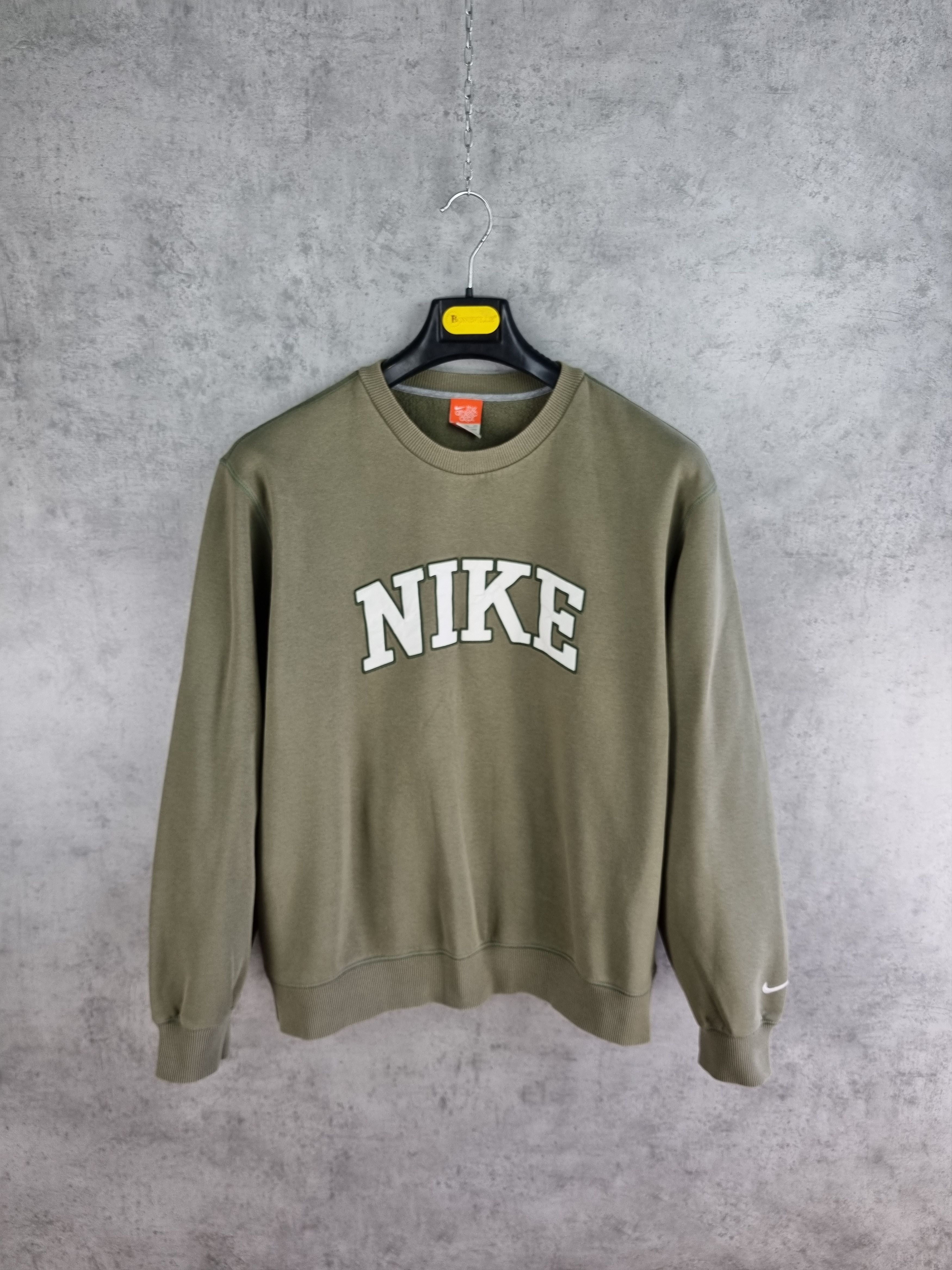 Nike × Vintage Rare Size NIKE Big Logo Crewneck Sweatshirt Earth Tones Size US XL / EU 56 / 4 - 2 Thumbnail
