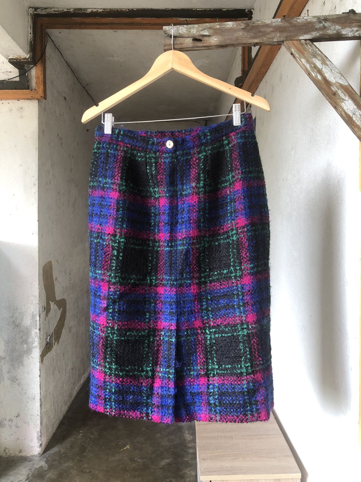 Celine Vintage Celine Paris Tweed Midi Skirt Size 28" / US 6 / IT 42 - 8 Thumbnail