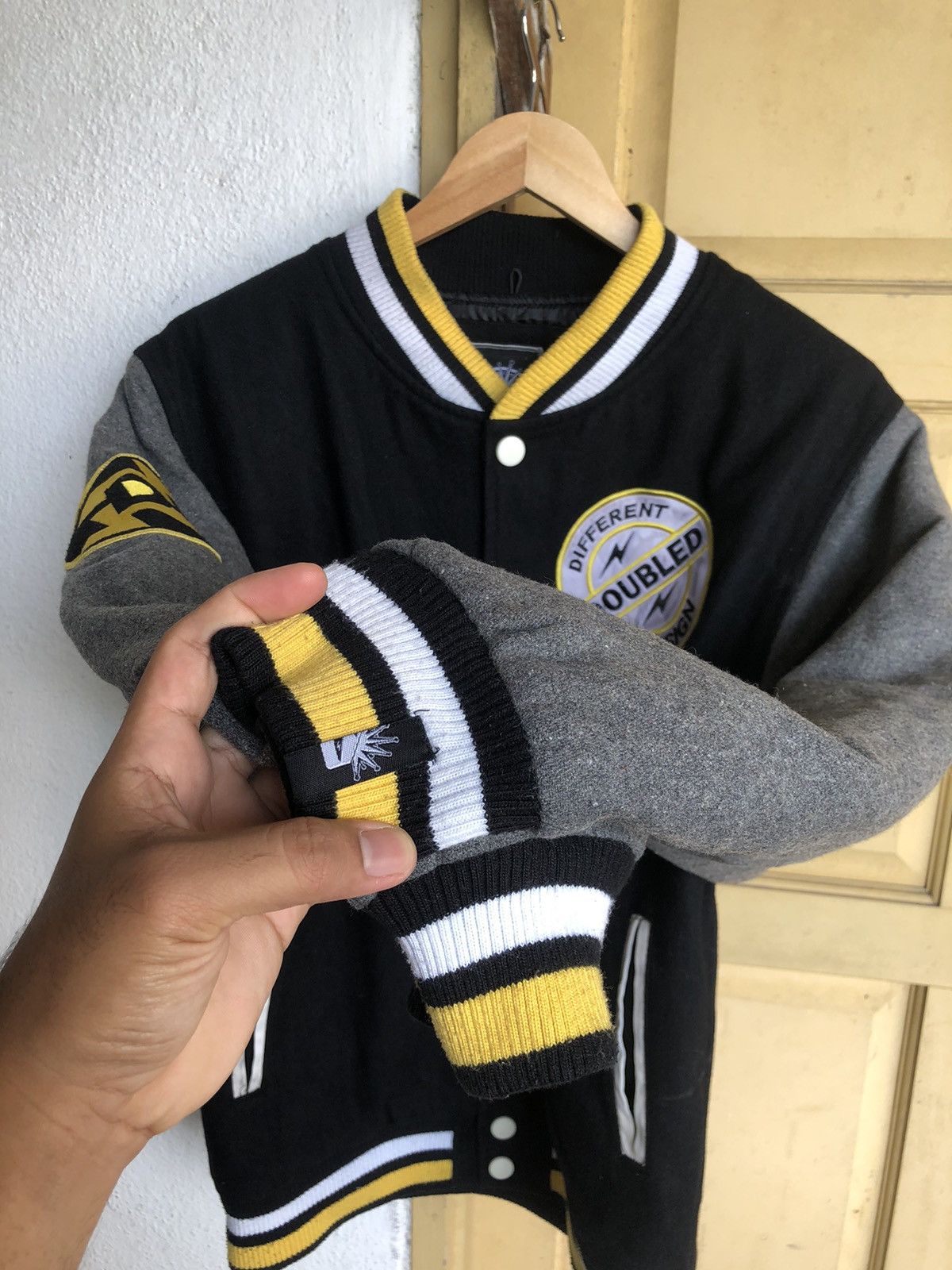 Japanese Brand Vintage Double D Wool Varsity Jacket Size US M / EU 48-50 / 2 - 12 Thumbnail