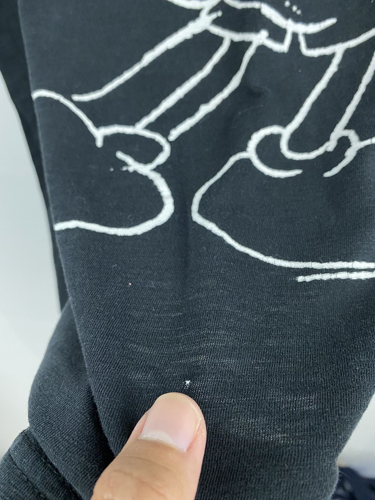 Mickey Mouse Mickey Mouse X Uniqlo X Undercover T-shirt Size US XL / EU 56 / 4 - 4 Thumbnail