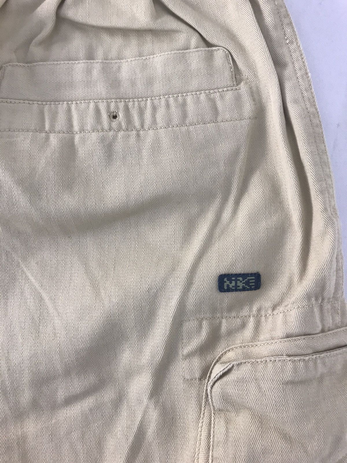 Nike Nike Shortpant Hiking Cargo Jogging Design Stretch Waist Size US 30 / EU 46 - 4 Thumbnail