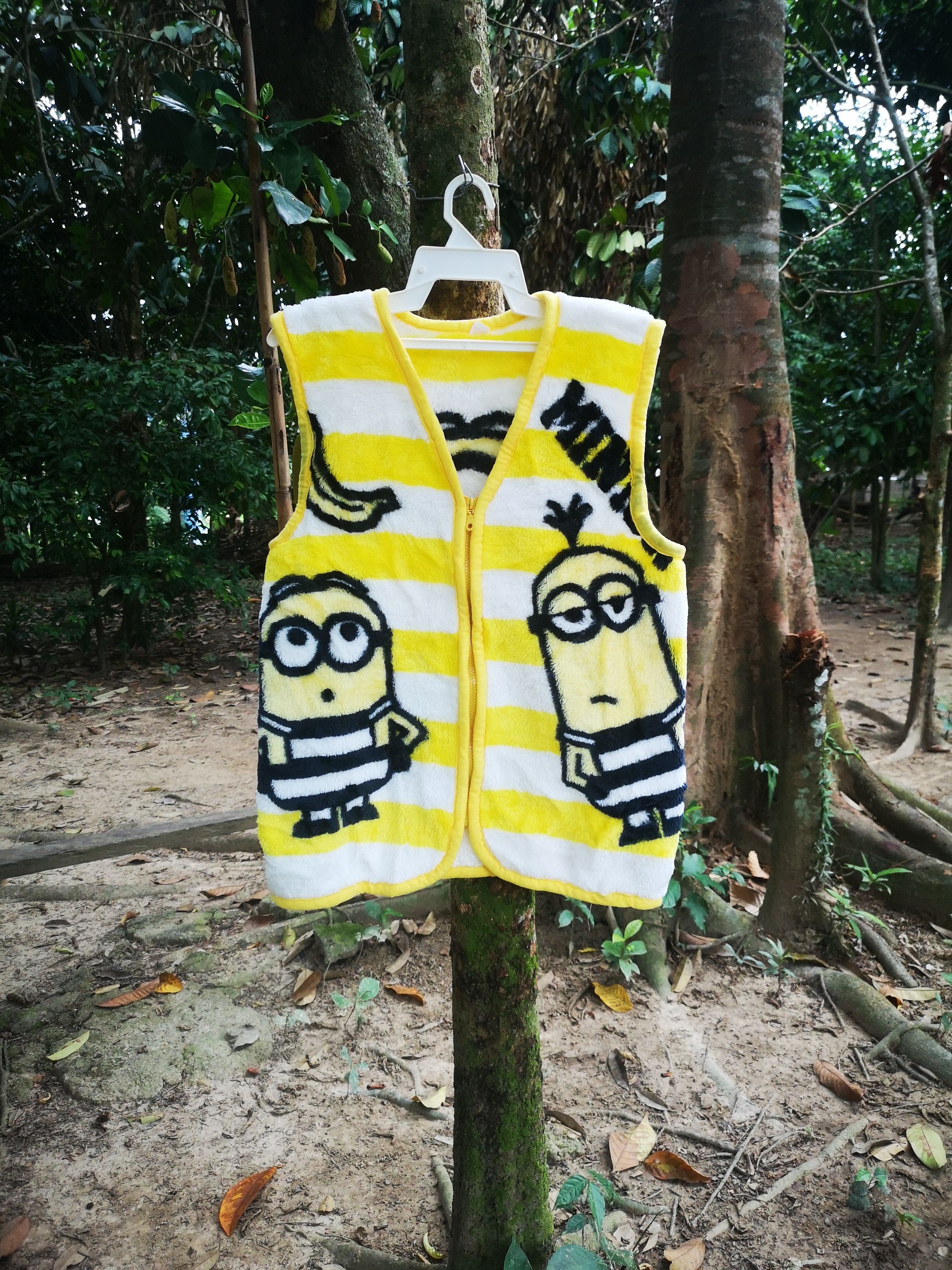 Anime × Cartoon Network × Japanese Brand Minion Vest 3 friend fleece Size US M / EU 48-50 / 2 - 1 Thumbnail