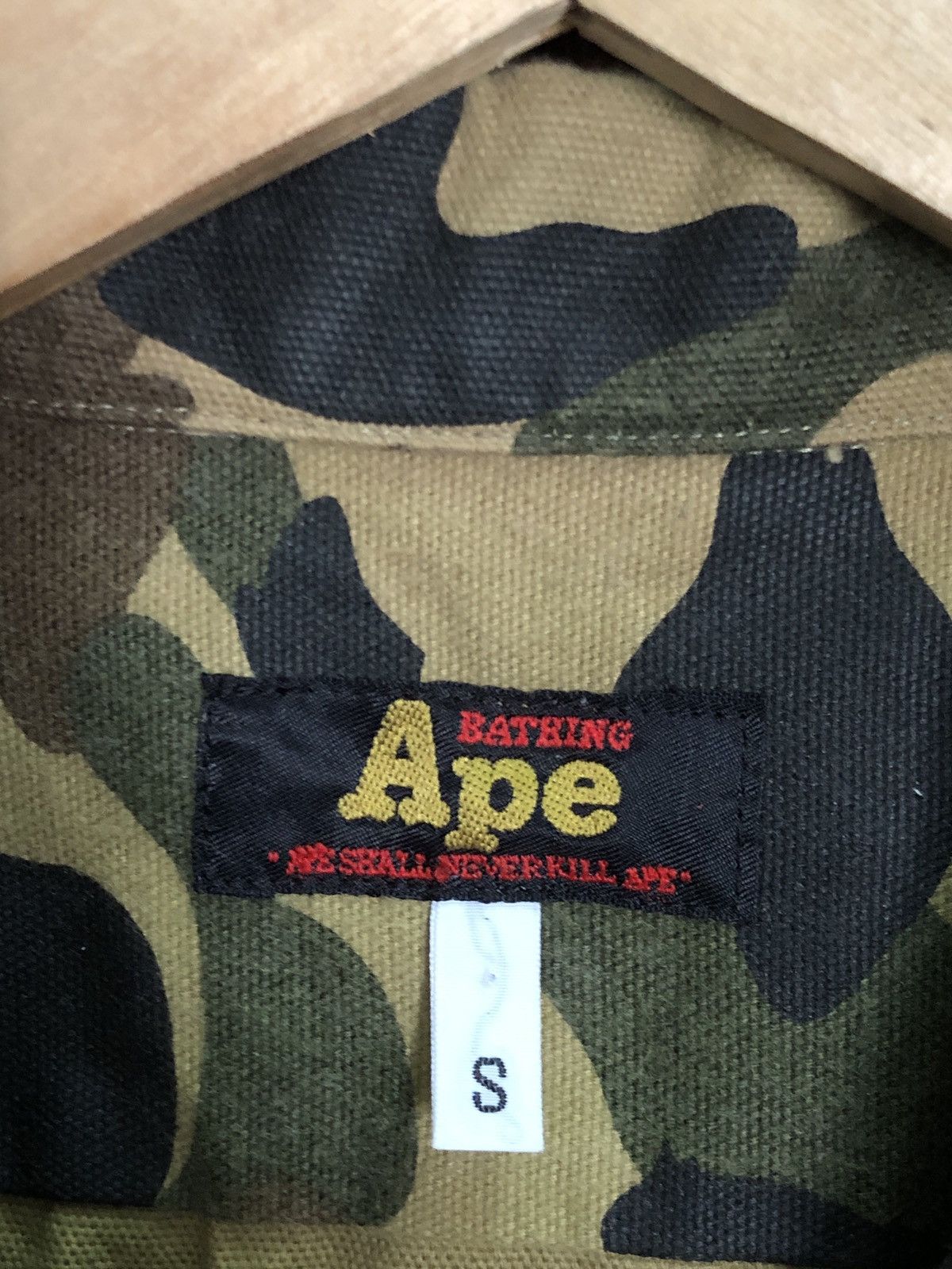 Bape × Nigo Vintage A Bathing Ape 1st Camo Duck Jacket Size US S / EU 44-46 / 1 - 4 Thumbnail