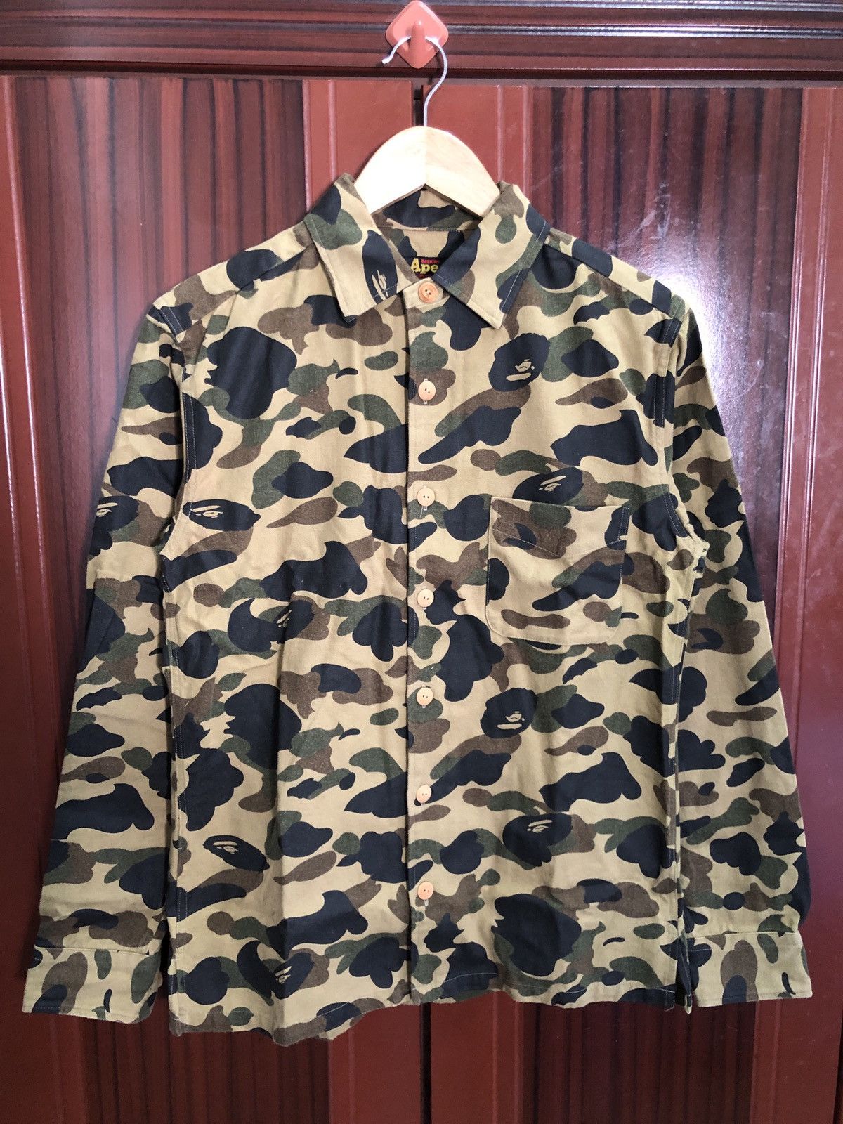 Bape × Nigo Vintage A Bathing Ape 1st Camo Duck Jacket Size US S / EU 44-46 / 1 - 1 Thumbnail