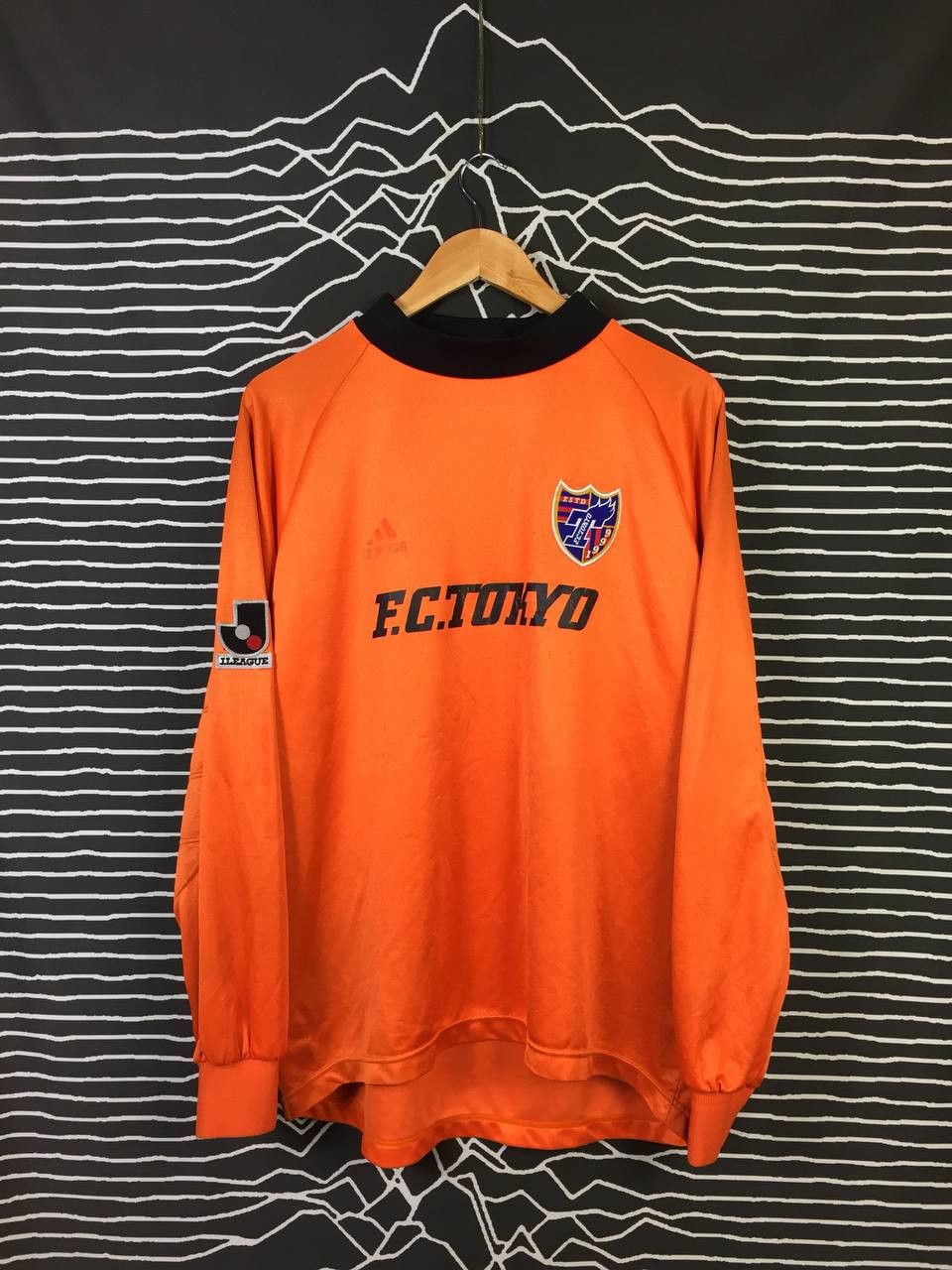 image of VTG 1998-99 Fc Tokyo J League Goalkeeper Kit Adidas Jersey in Orange, Men's (Size Medium)