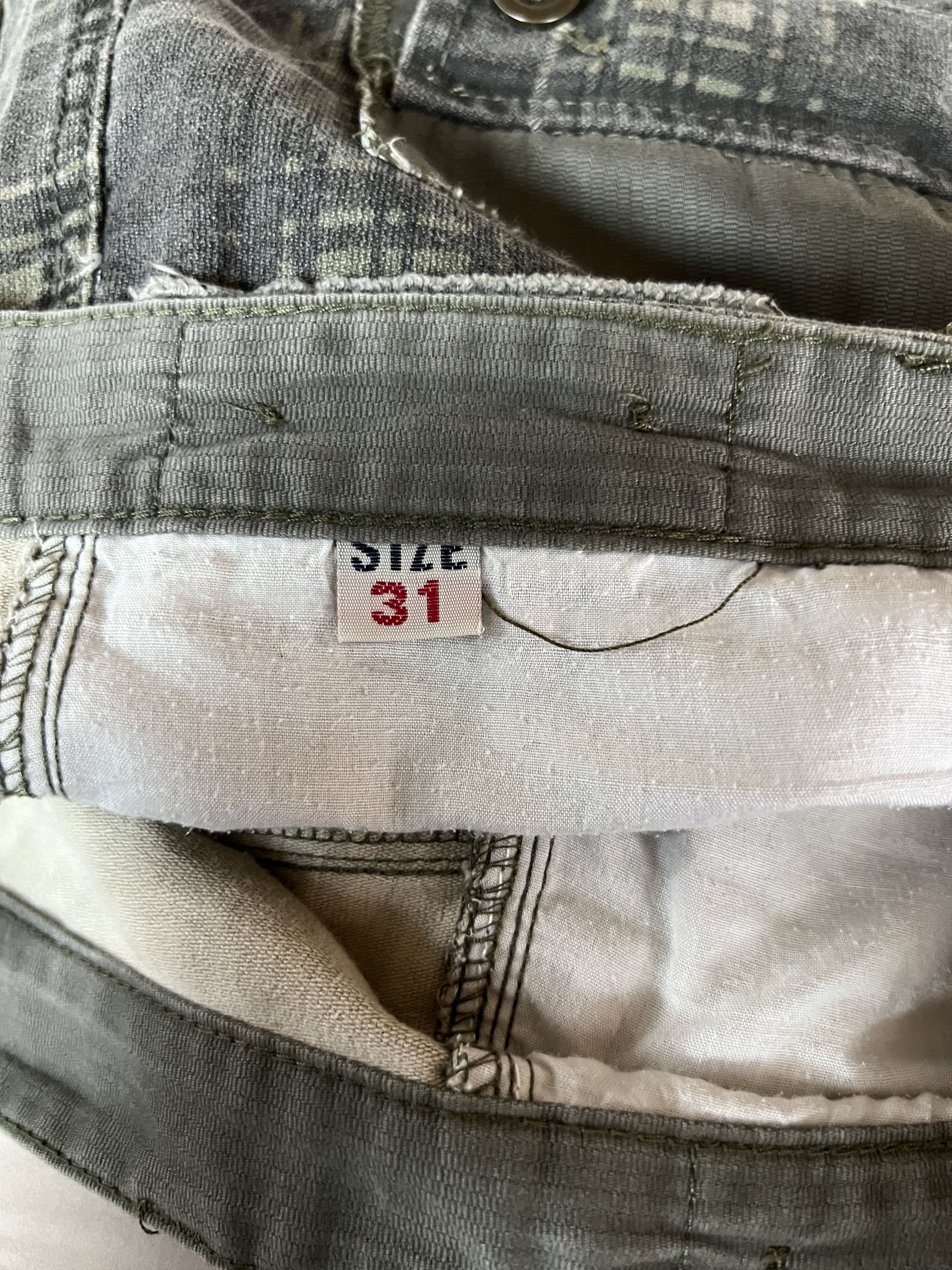If Six Was Nine CARGO PANTS TECHNO MULTIPOCKET SEDITIONARIES STYLE TRAVIS Size US 31 - 18 Thumbnail