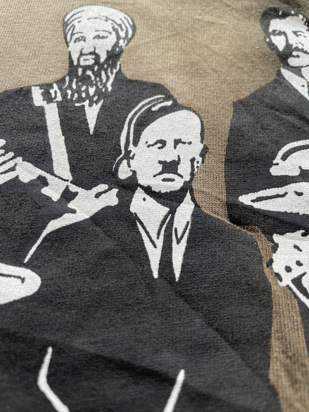 Band Tees × Vintage Vintage THE KILLERS Bin Laden Saddam Hussein Hitler Size US L / EU 52-54 / 3 - 3 Thumbnail