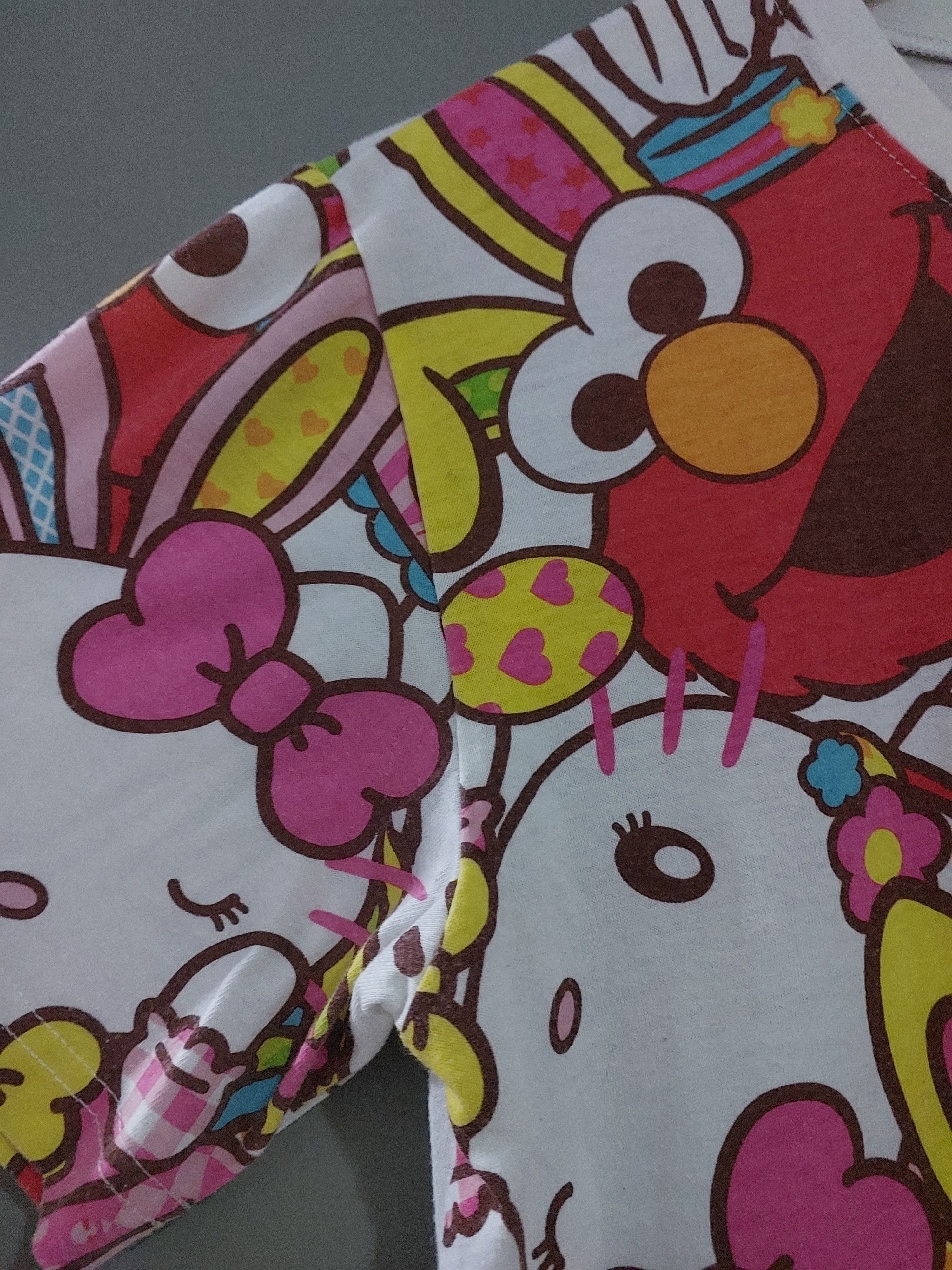 Anime × Japanese Brand × Universal Studios HELLO KITTY X ELMO X SNOOPY UNIVERSAL STUDIOS JAPAN T-SHIRT Size US L / EU 52-54 / 3 - 5 Thumbnail