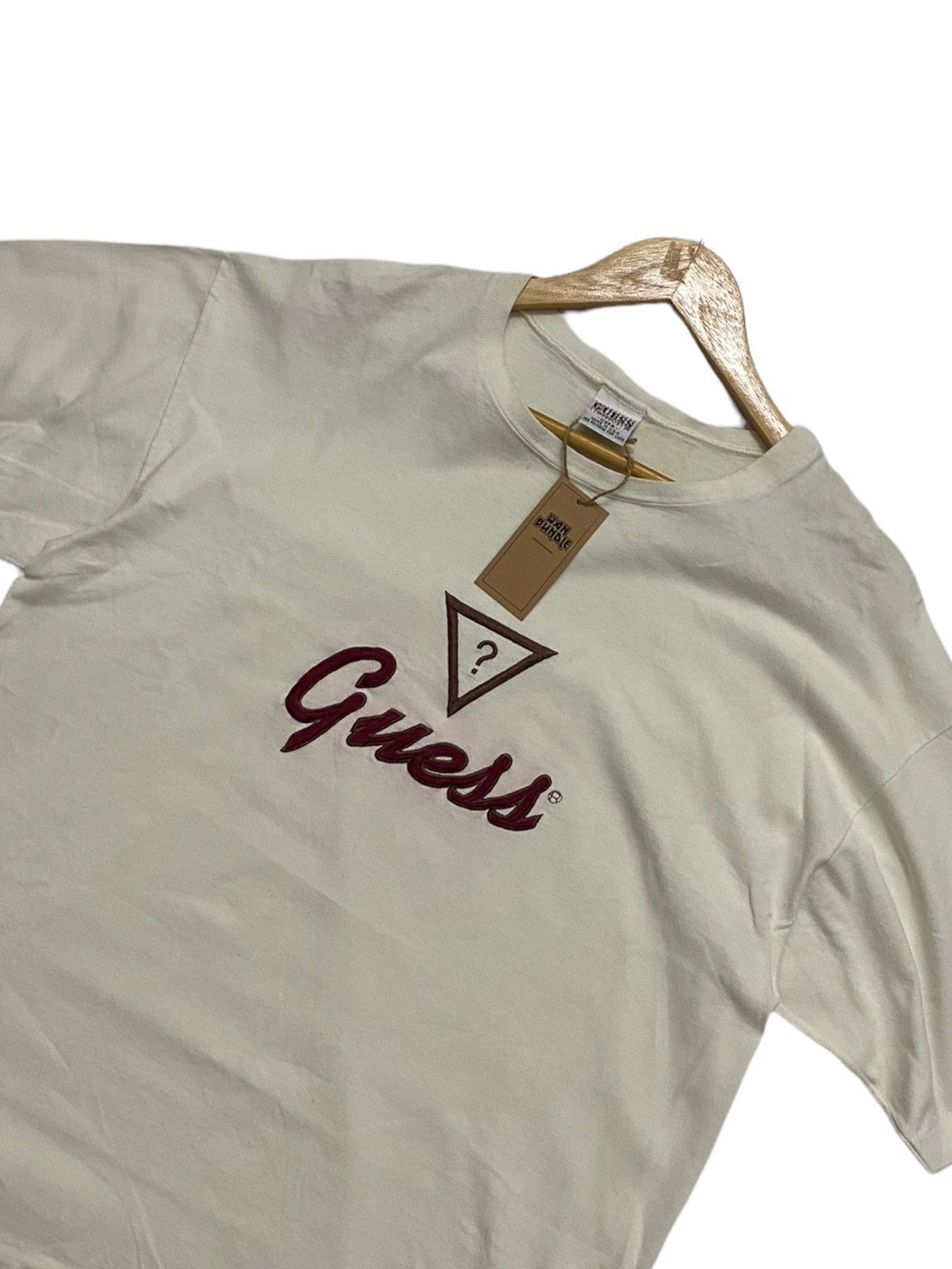 Guess Vintage Rare Guess Shirt Embroidery Logo Made In USA Size US L / EU 52-54 / 3 - 2 Thumbnail