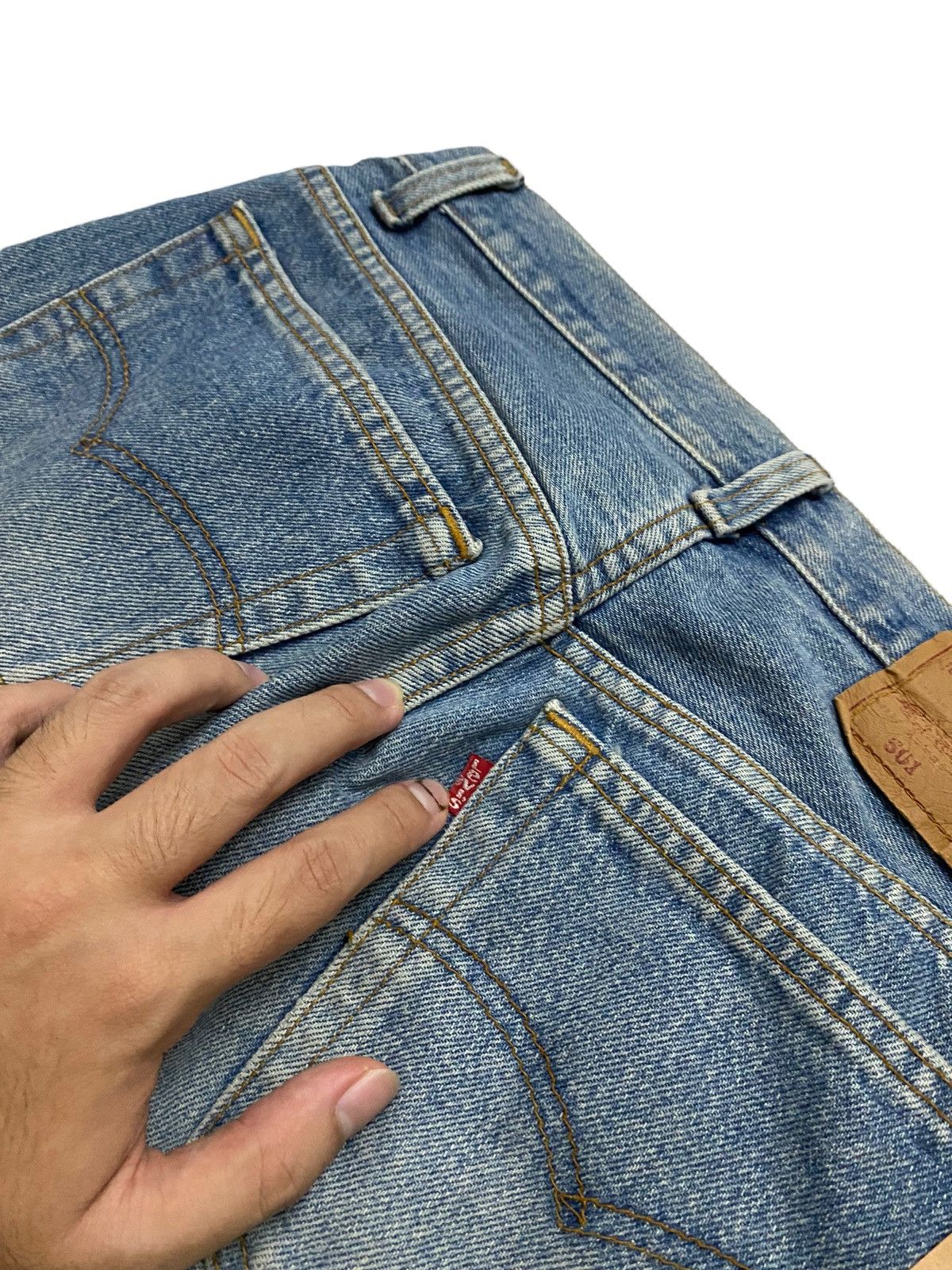 Levi's Vintage 1992 Levi's 501 Jeans Made In USA Size US 28 / EU 44 - 8 Thumbnail