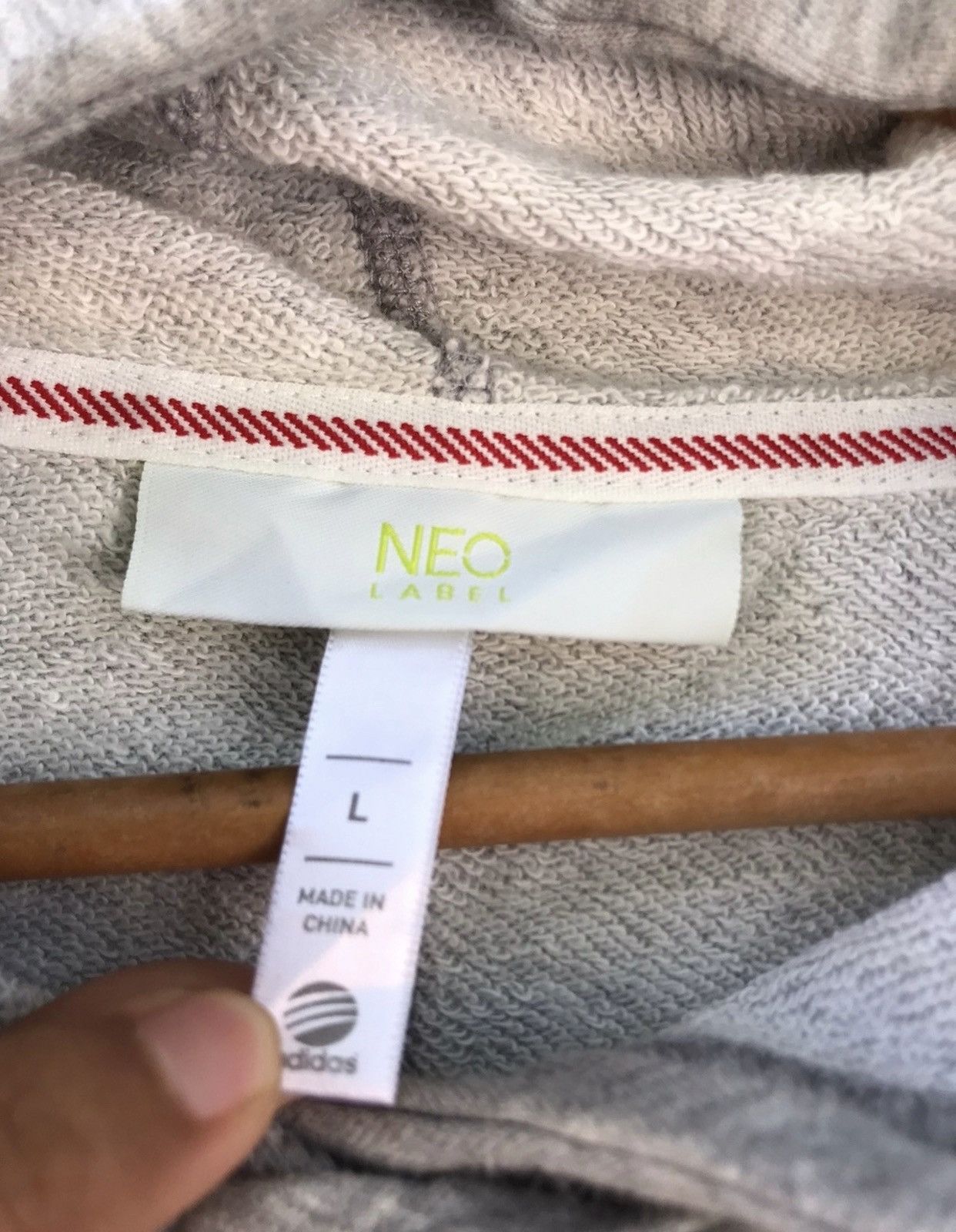 Adidas Adidas neo hoodie capes Size US M / EU 48-50 / 2 - 4 Thumbnail
