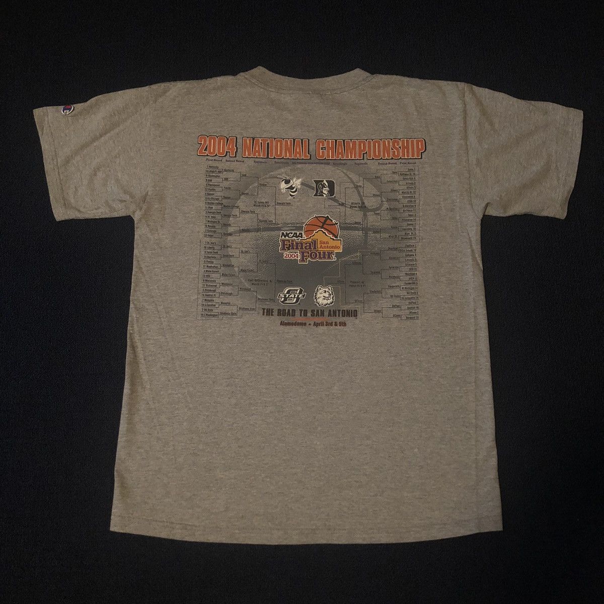 Champion × NCAA × Vintage Vintage 04 NCAA Final Four National Champions Tournament Tee Size US M / EU 48-50 / 2 - 4 Thumbnail