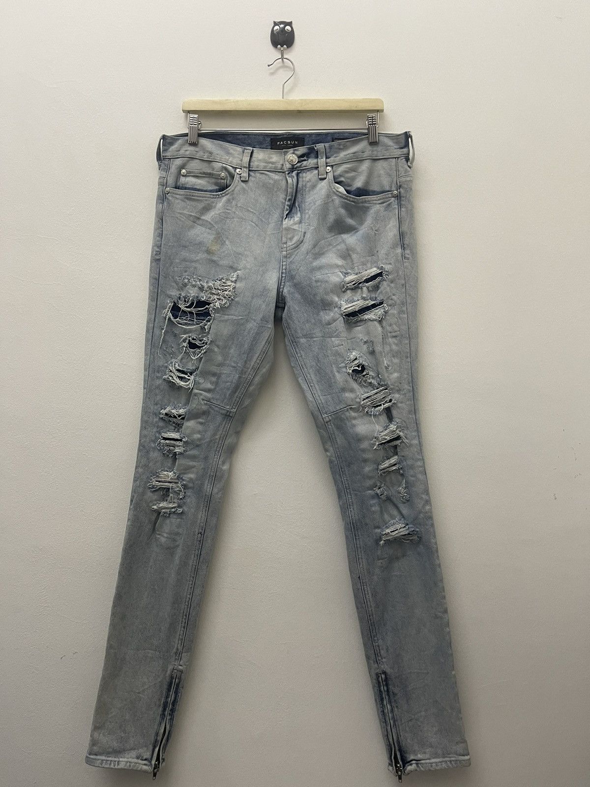 Rare PACSUN Stacked Skinny Zipper Distressed Ripped Jeans