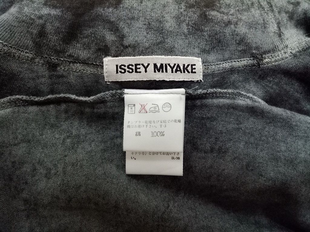 Issey Miyake 🔥🔥🔥iSSEY MiYAKE Rare Design Motive Long Sleeve Shirt Size US M / EU 48-50 / 2 - 4 Thumbnail