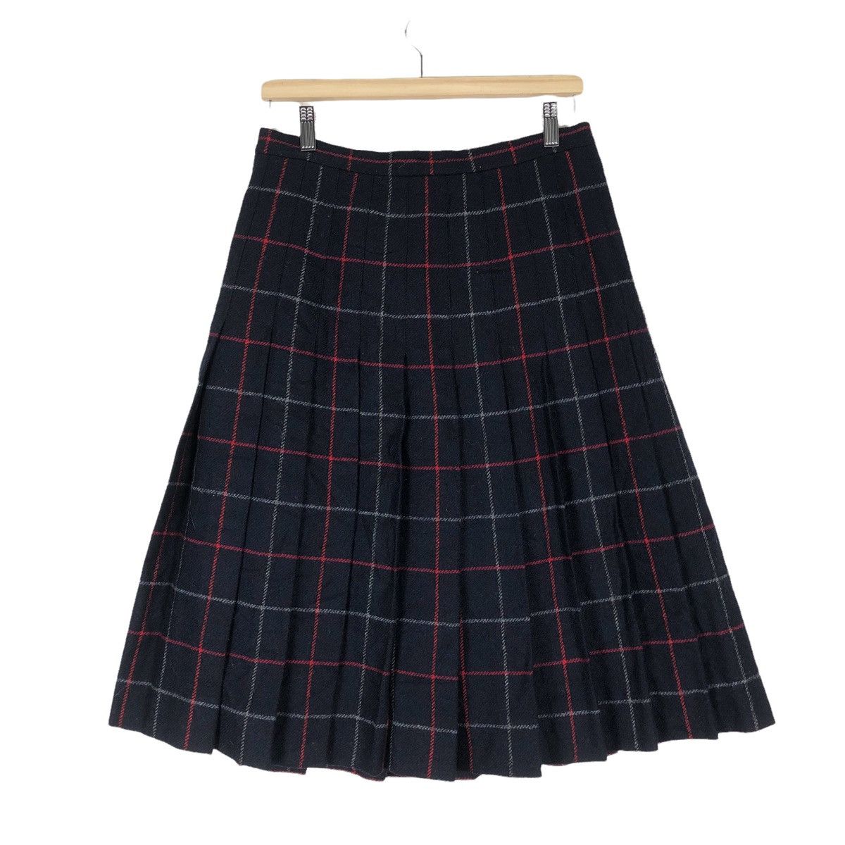 Burberry BURBERRY’S NOVA CHECK NAVY BLUE Size US 30 / EU 46 - 2 Thumbnail