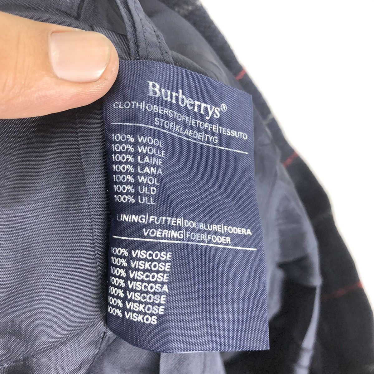 Burberry BURBERRY’S NOVA CHECK NAVY BLUE Size US 30 / EU 46 - 9 Thumbnail