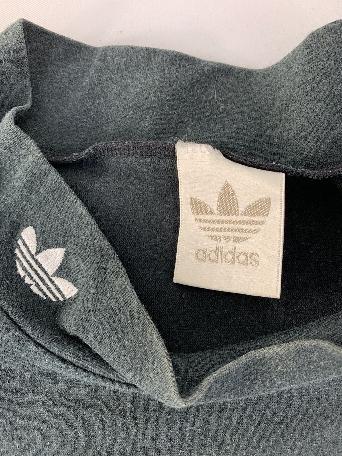Adidas Vintage Adidas Trifoil Big Logo Tee Hip Hop Size US L / EU 52-54 / 3 - 6 Thumbnail