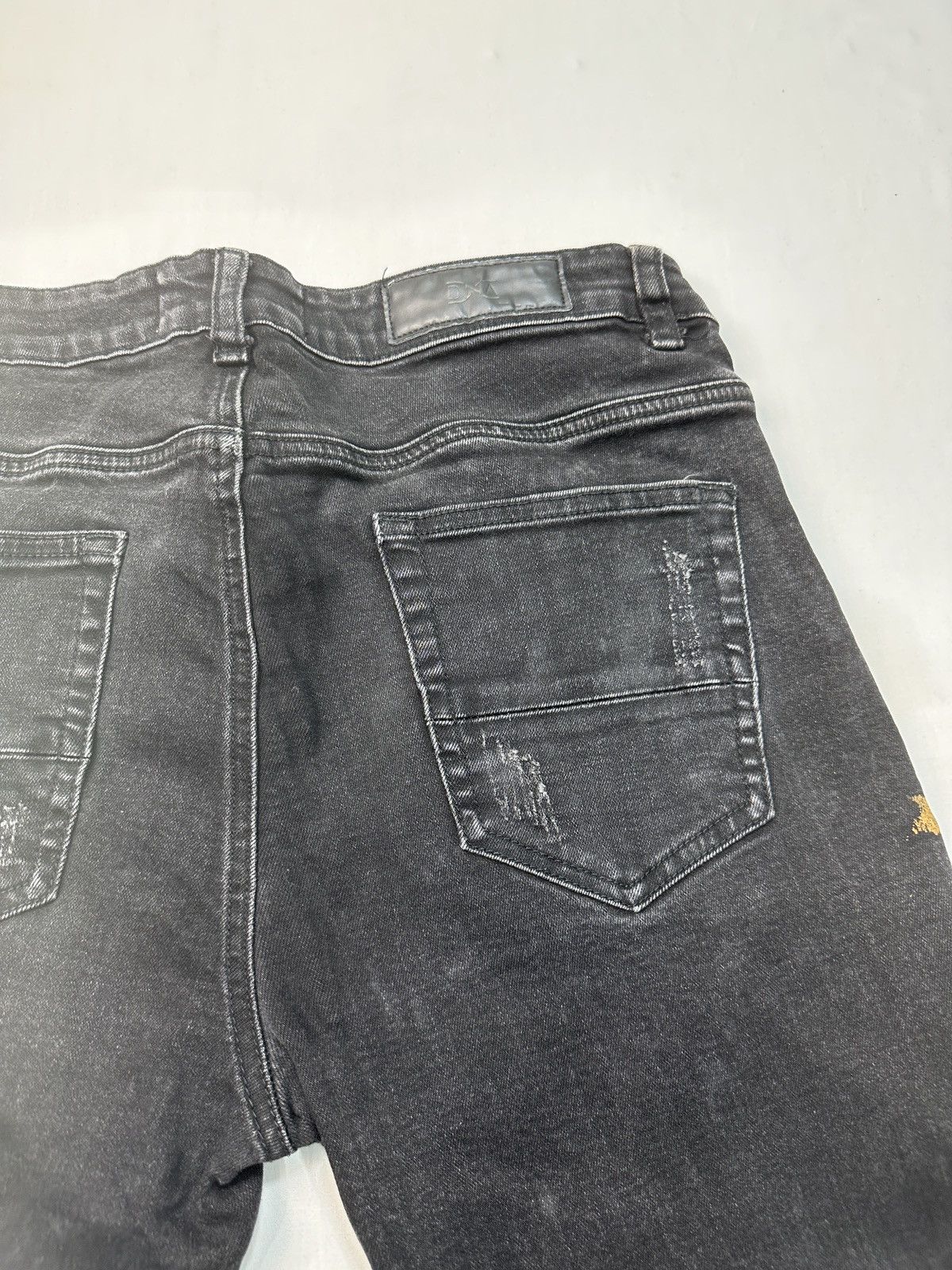 DNA DNA premium wear painting splattered denim jeans Size US 31 - 21 Thumbnail
