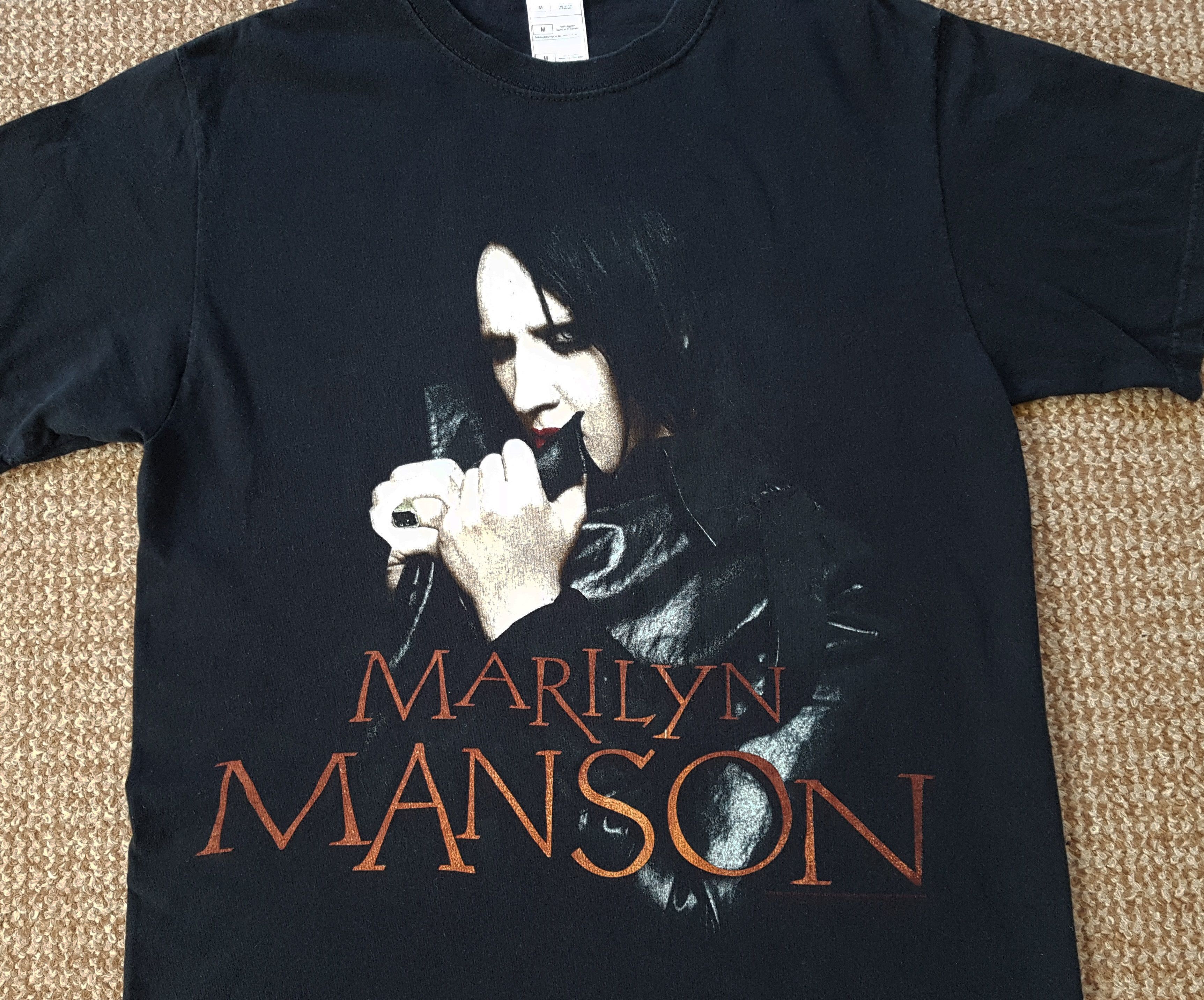 Band Tees Vintage Marilyn Manson Graphic T Shirt Tee Size US M / EU 48-50 / 2 - 5 Thumbnail