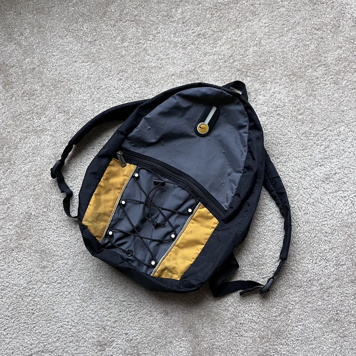 Nike Vintage Nike Backpack | Grailed