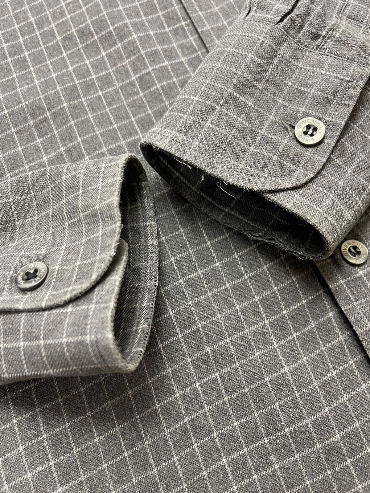 Givenchy Givenchy Paris Gentleman Shirt Size US S / EU 44-46 / 1 - 7 Thumbnail