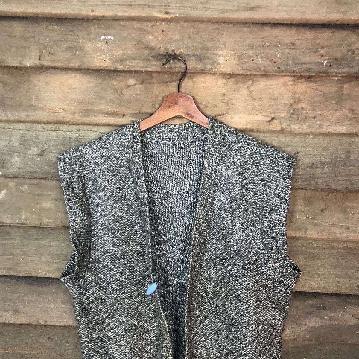 Aran Isles Knitwear × Japanese Brand Japanese Brand Grey Vest sleeveless cardigan vintage #6862 Size US M / EU 48-50 / 2 - 2 Thumbnail