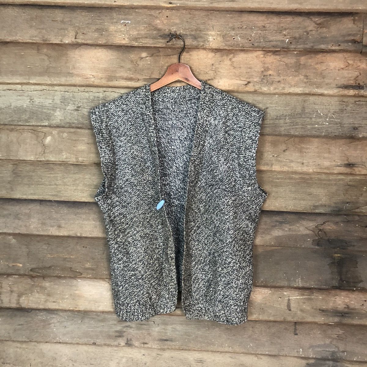 Aran Isles Knitwear × Japanese Brand Japanese Brand Grey Vest sleeveless cardigan vintage #6862 Size US M / EU 48-50 / 2 - 1 Thumbnail