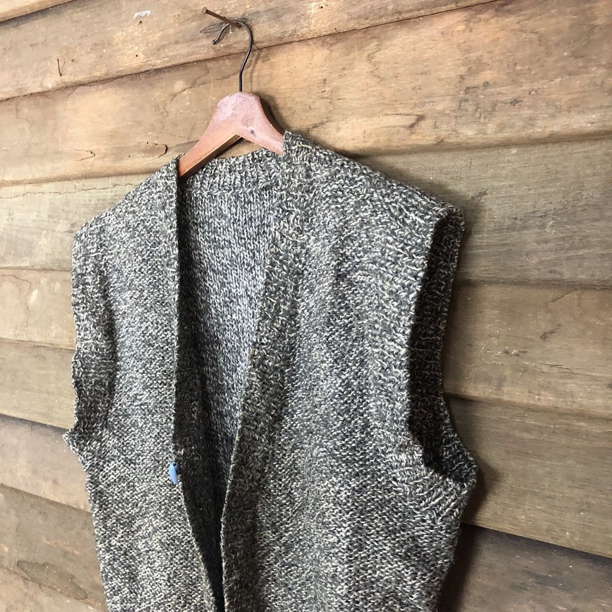 Aran Isles Knitwear × Japanese Brand Japanese Brand Grey Vest sleeveless cardigan vintage #6862 Size US M / EU 48-50 / 2 - 5 Thumbnail