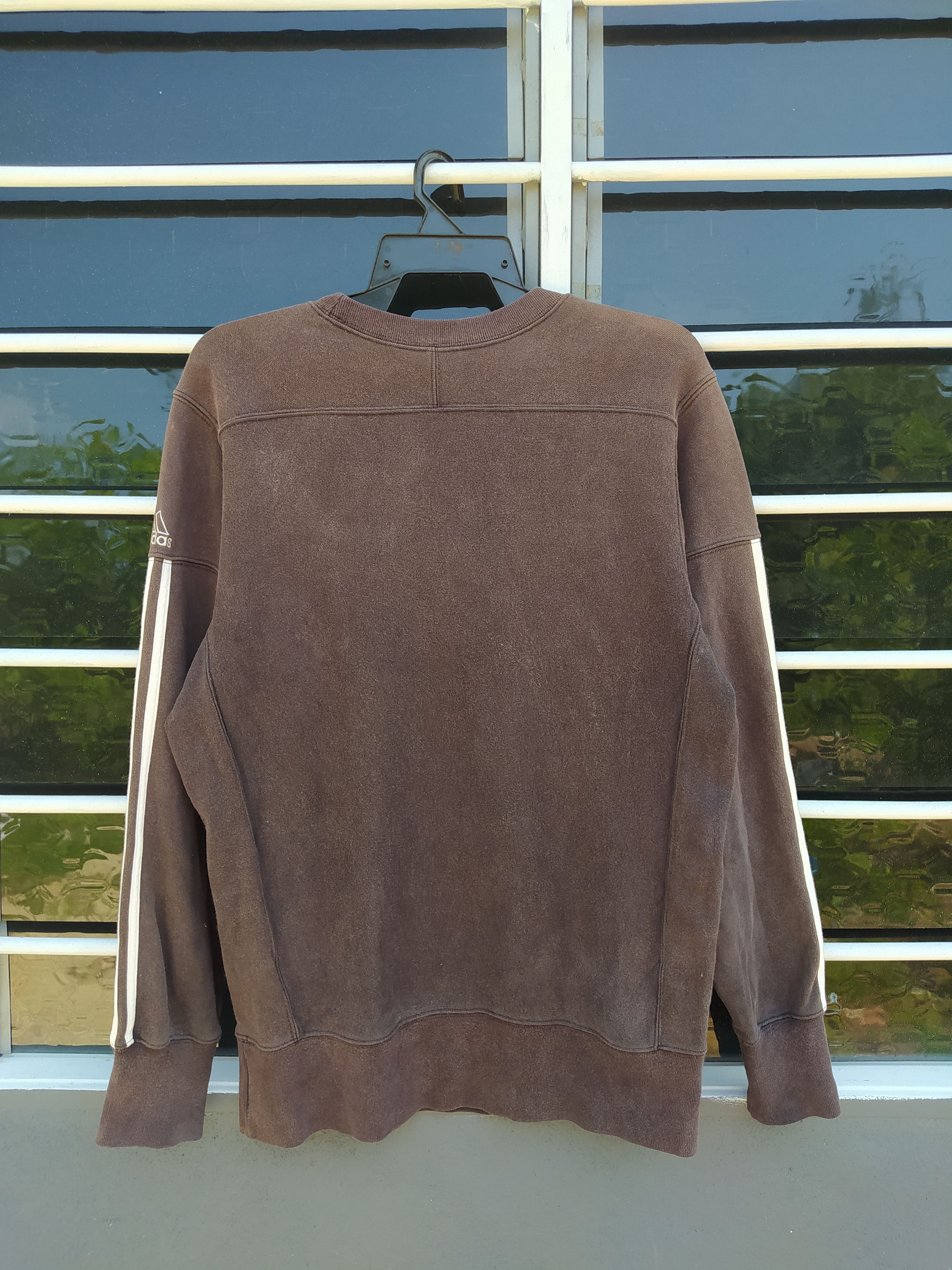 Adidas × Vintage LAST DROP Vintage Sun Faded Adidas Crewneck Sweatshirt Size US L / EU 52-54 / 3 - 2 Thumbnail