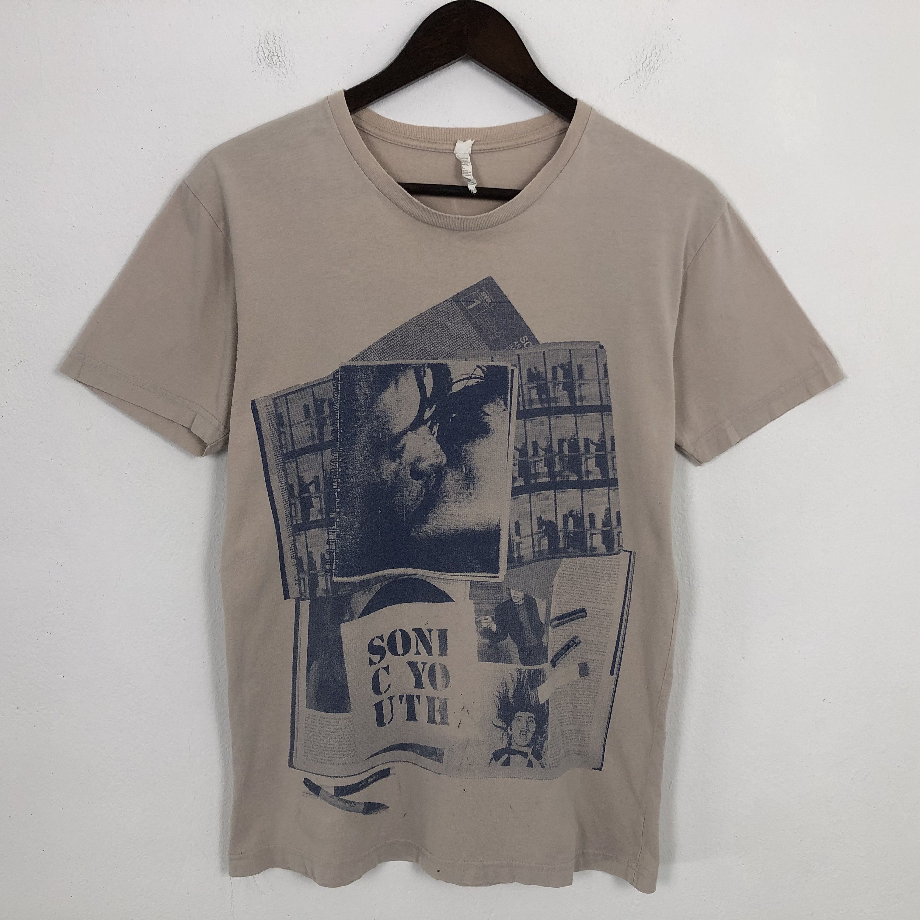 Band Tees × Vintage Vintage Sonic Youth Band Rock Design Tshirt Size US S / EU 44-46 / 1 - 1 Thumbnail