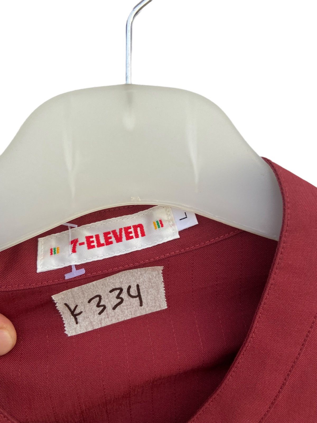 Vintage Steals!! Vintage Seven Eleven Worker Shirt Size US L / EU 52-54 / 3 - 4 Thumbnail